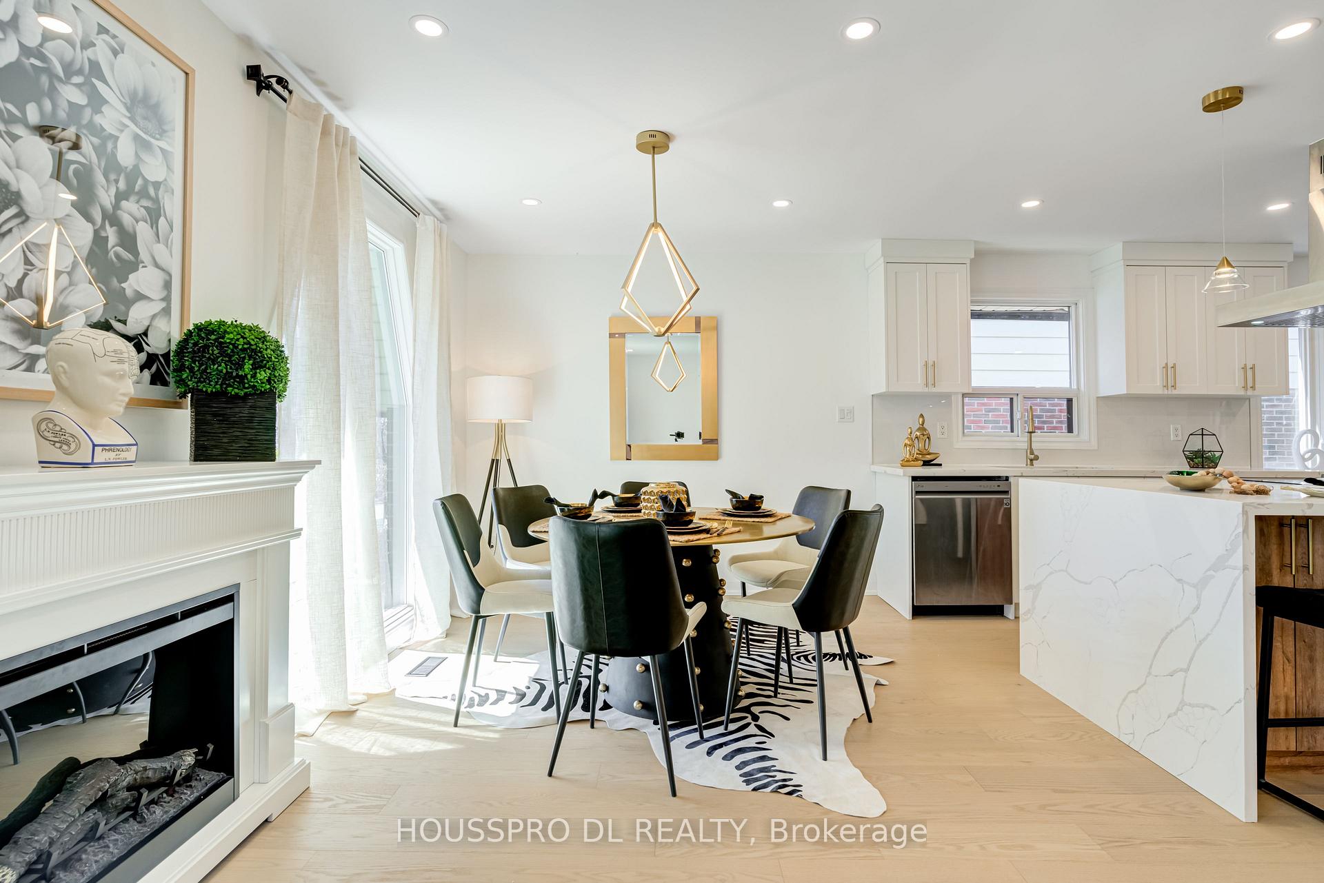 Photo 29 of 231 Romfield Circuit, Markham, Royal Orchard — HOMEH