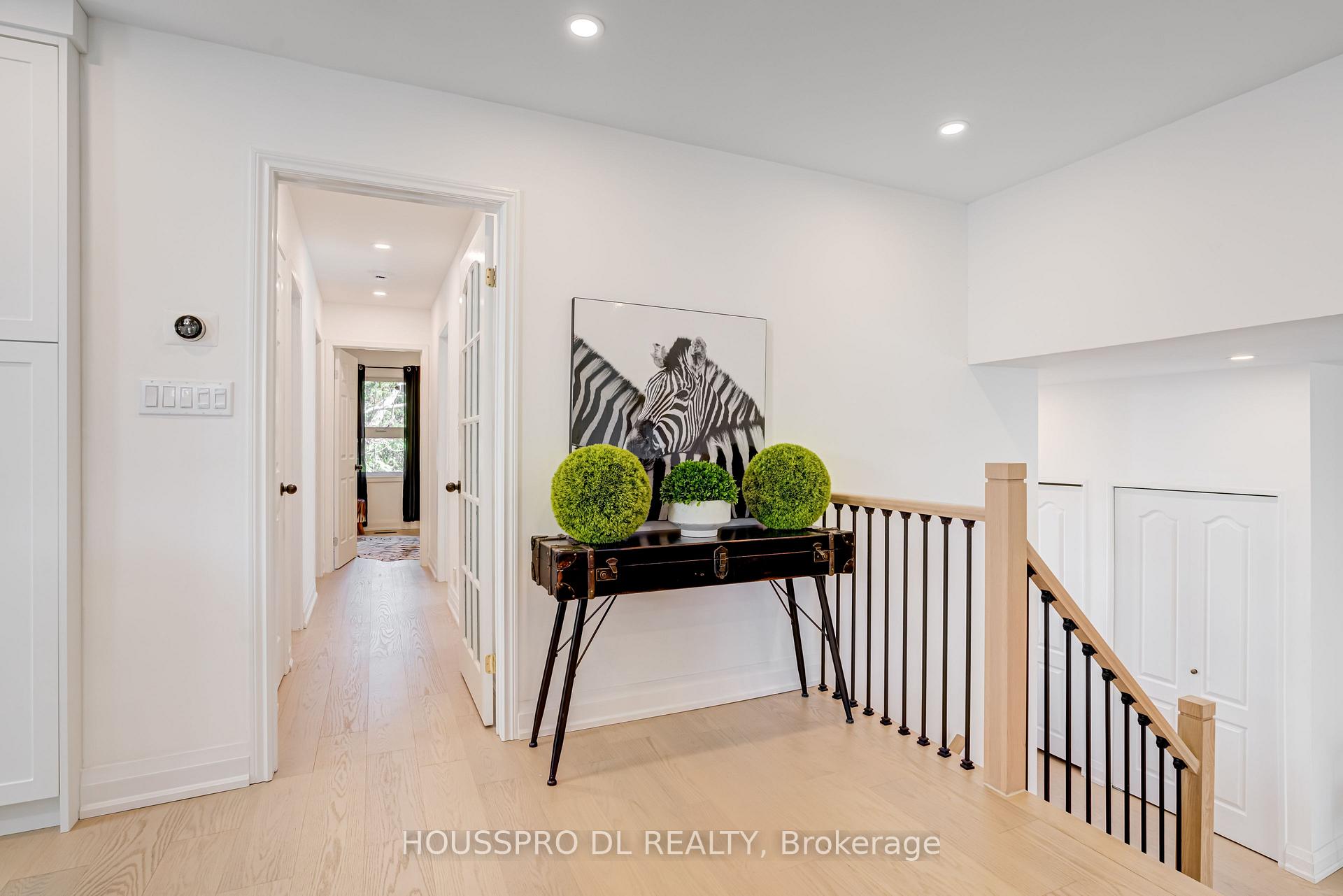 Photo 27 of 231 Romfield Circuit, Markham, Royal Orchard — HOMEH