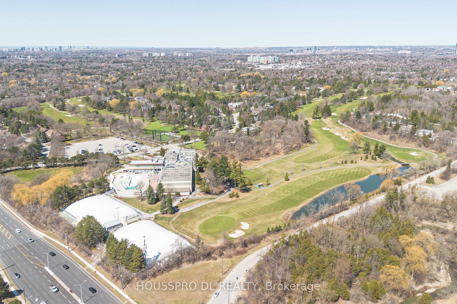 Photo 46 of 231 Romfield Circuit, Markham, Royal Orchard — HOMEH