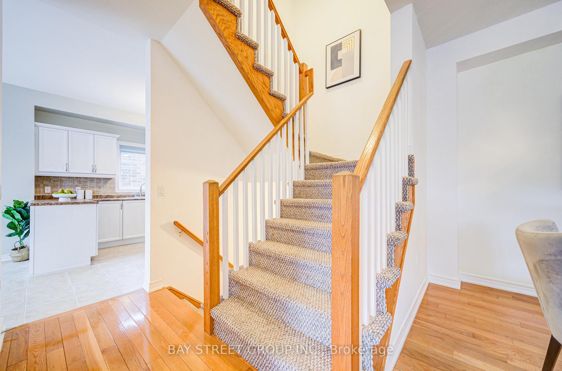 Photo 9 of Unit 54, 1085 Harrogate Drive, Hamilton, Meadowlands — HOMEH