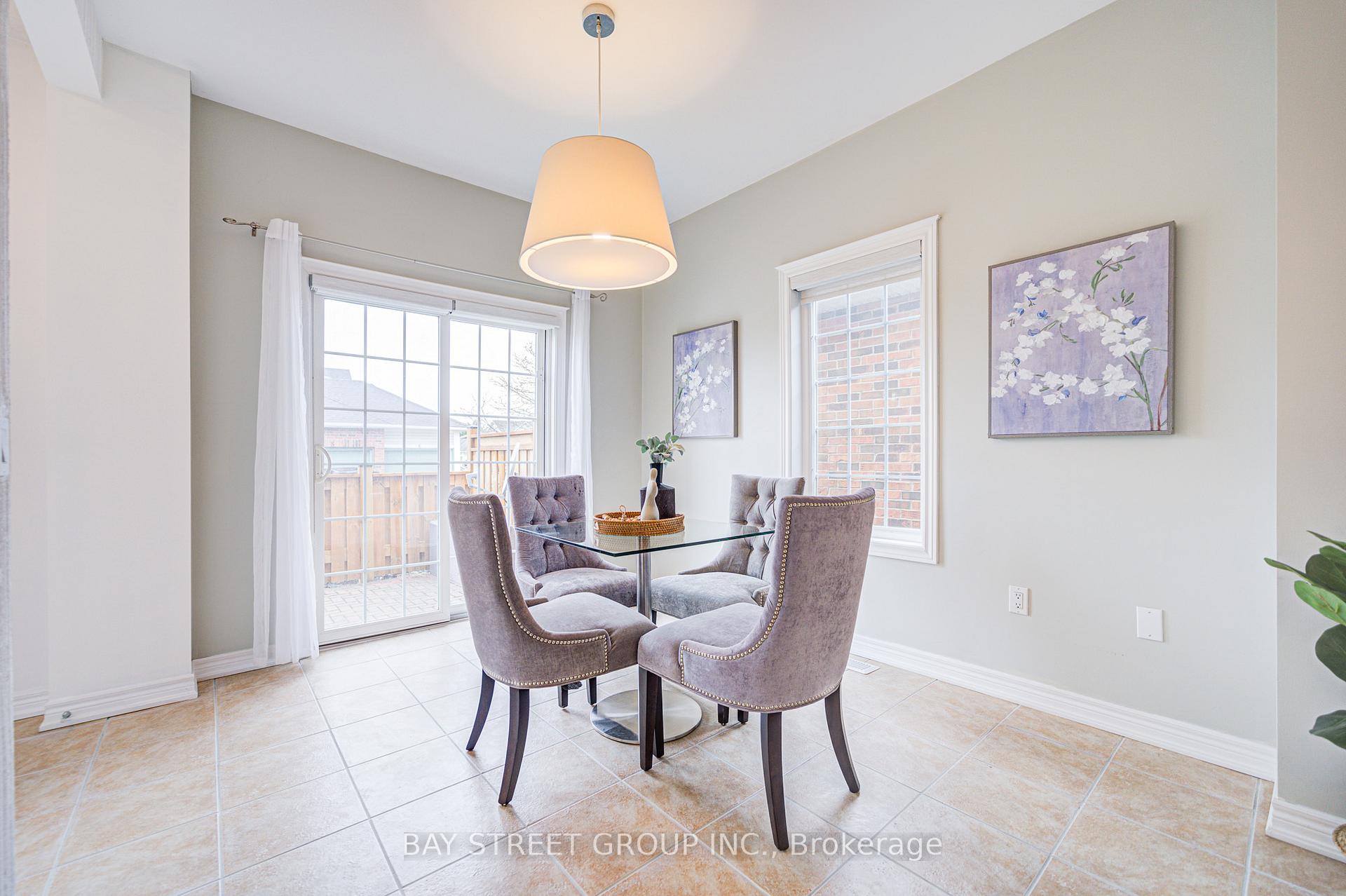 Photo 13 of Unit 54, 1085 Harrogate Drive, Hamilton, Meadowlands — HOMEH