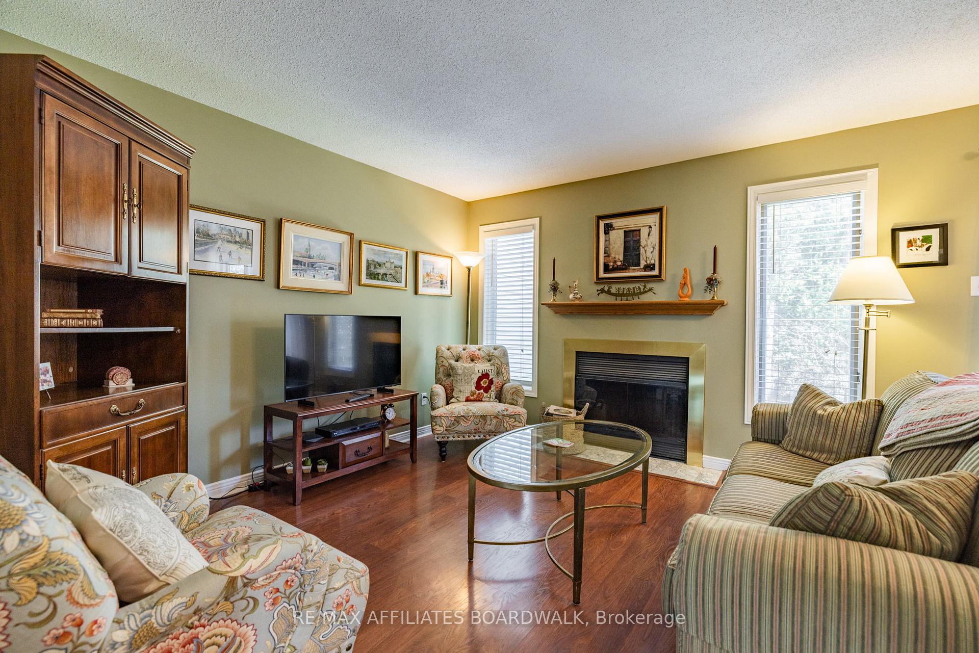 Photo 13 of 57 Kathleen Crescent, Ottawa, Stittsville (Central) — HOMEH