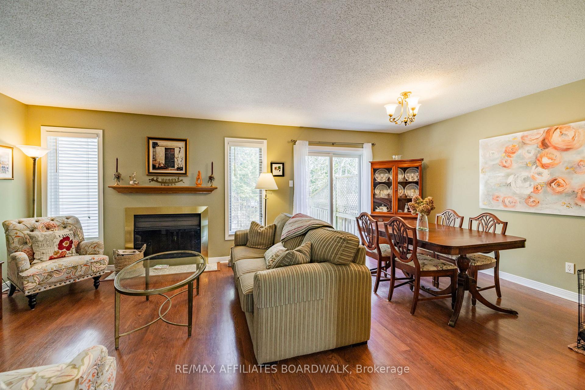 Photo 9 of 57 Kathleen Crescent, Ottawa, Stittsville (Central) — HOMEH