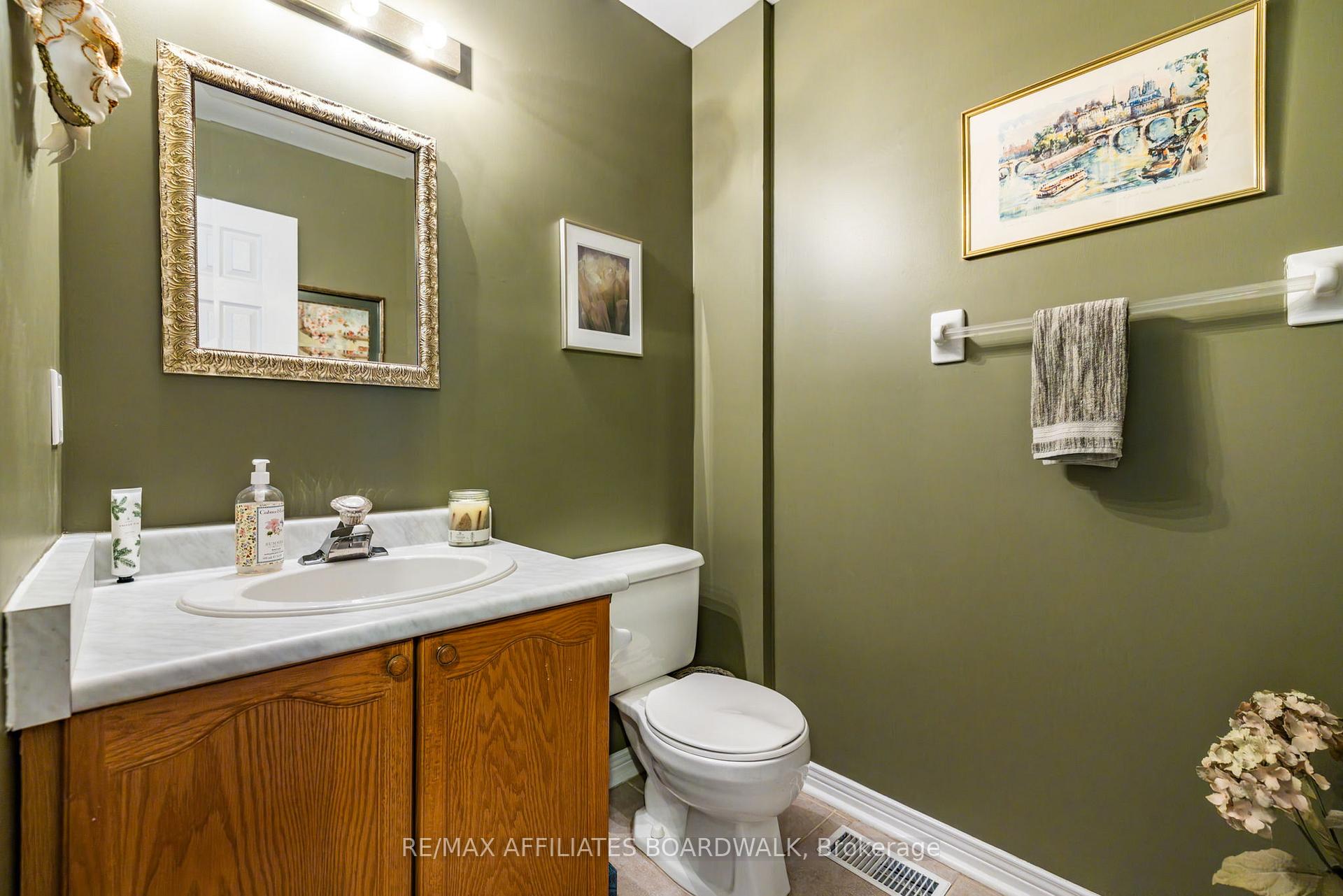 Photo 15 of 57 Kathleen Crescent, Ottawa, Stittsville (Central) — HOMEH