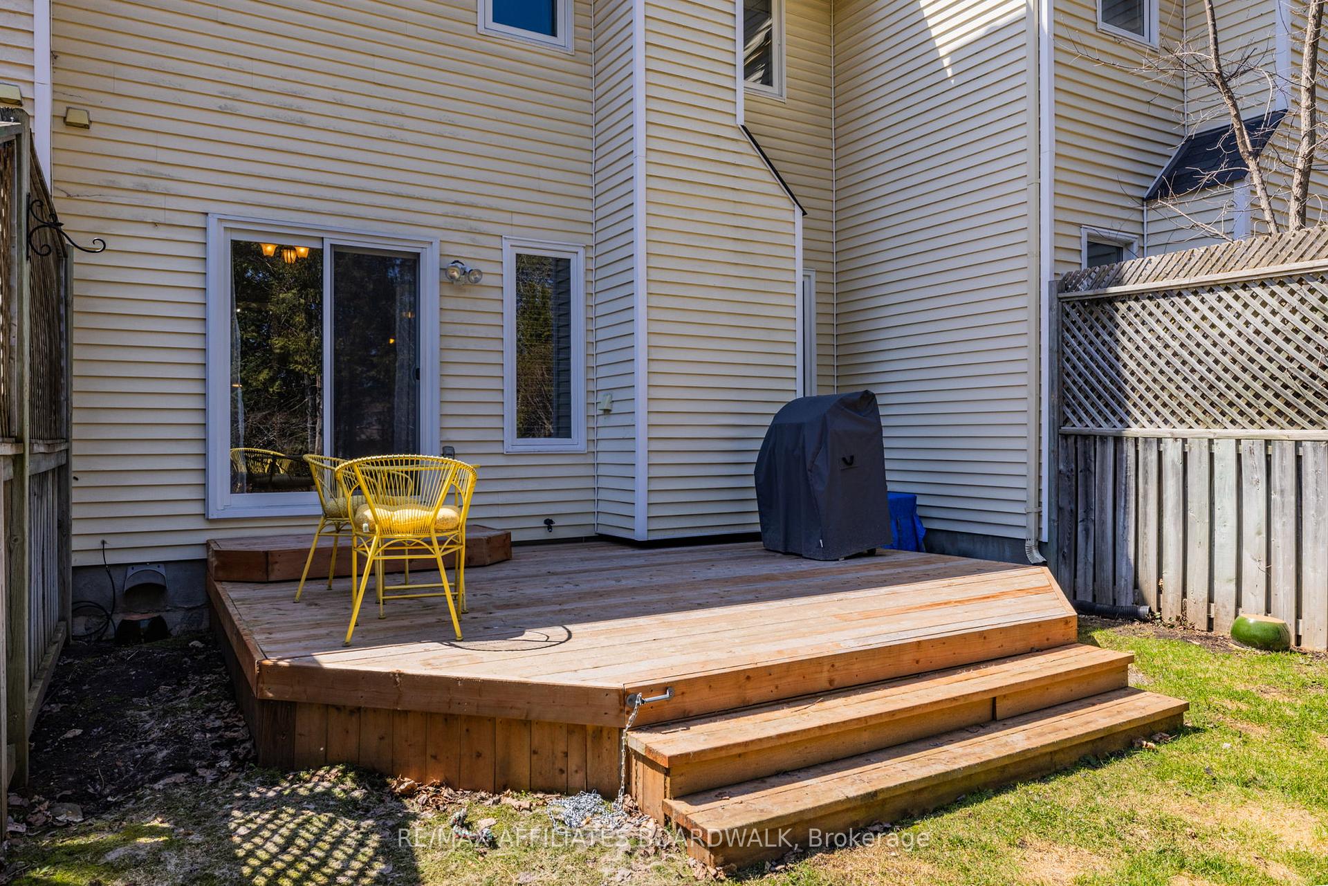 Photo 34 of 57 Kathleen Crescent, Ottawa, Stittsville (Central) — HOMEH