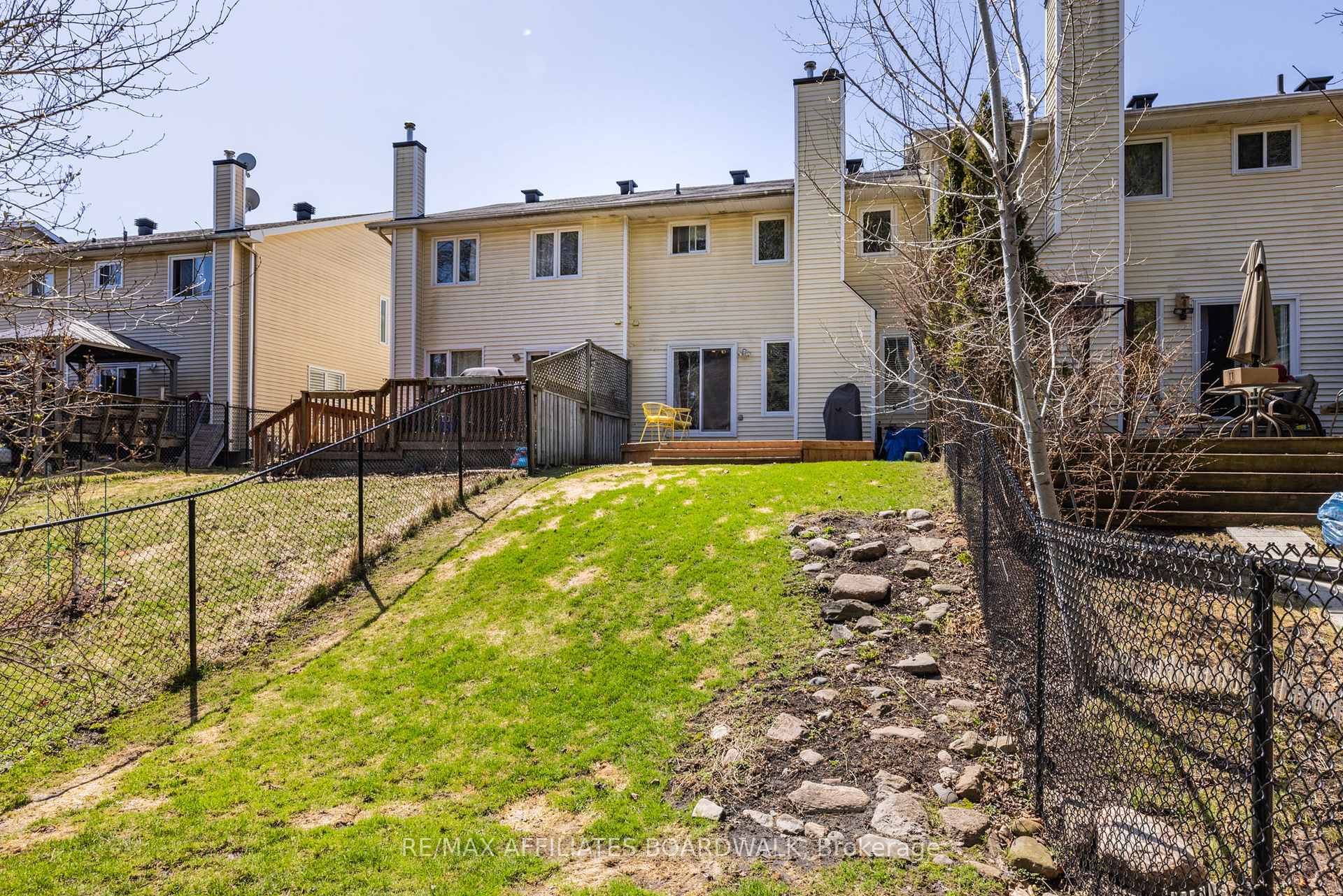 Photo 29 of 57 Kathleen Crescent, Ottawa, Stittsville (Central) — HOMEH