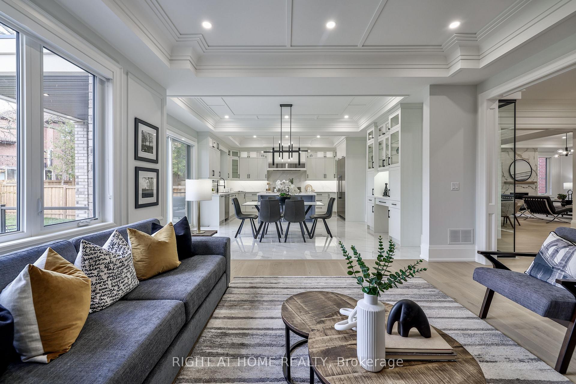 Photo 39 of 8 Hughson Drive, Markham, Buttonville — HOMEH