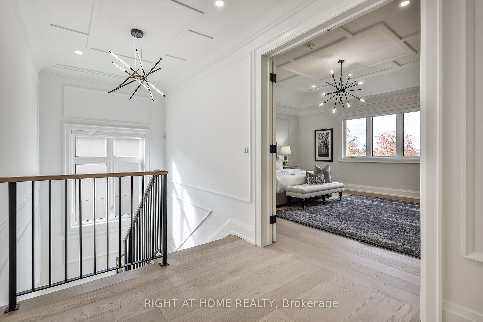 Photo 18 of 8 Hughson Drive, Markham, Buttonville — HOMEH