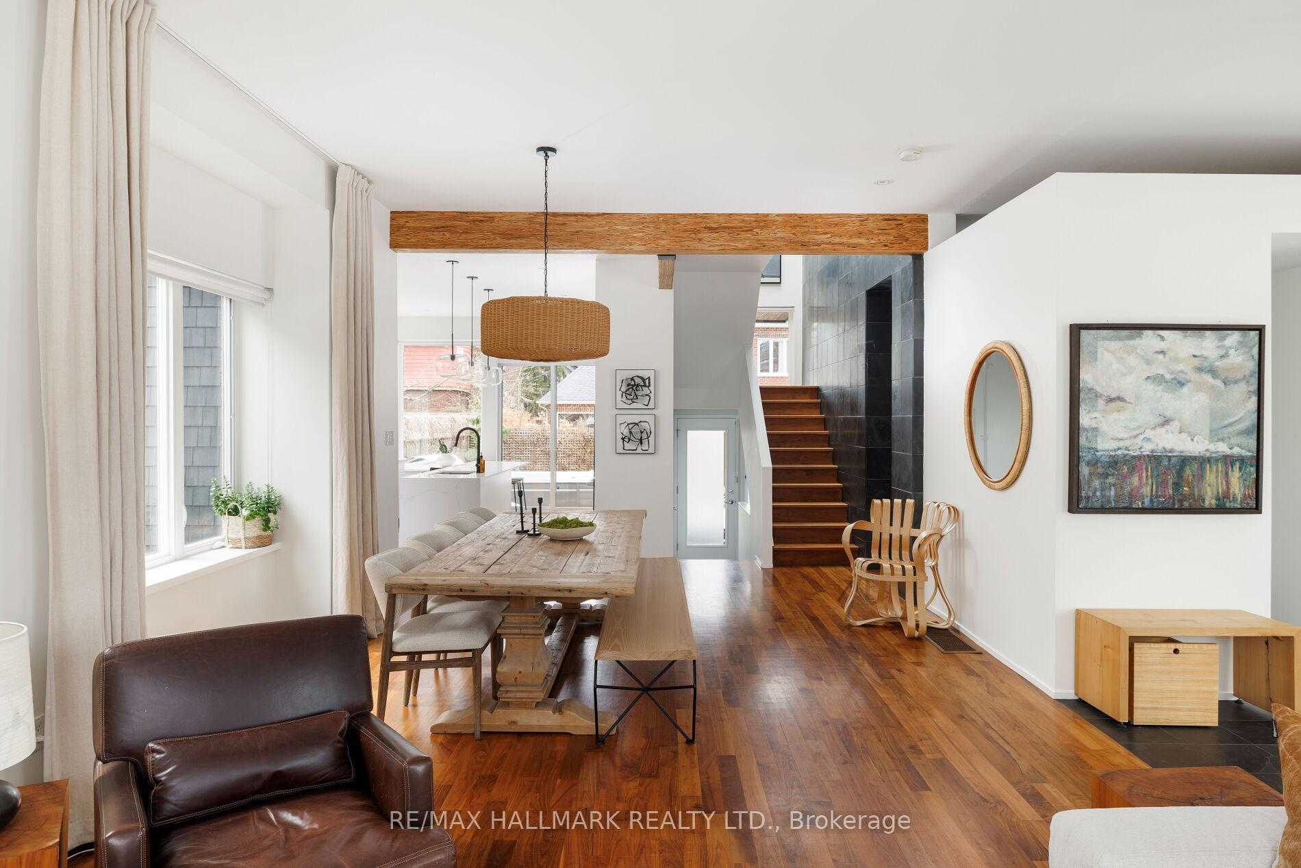 Photo 14 of 18 Bingham Avenue, Toronto, The Beaches — HOMEH