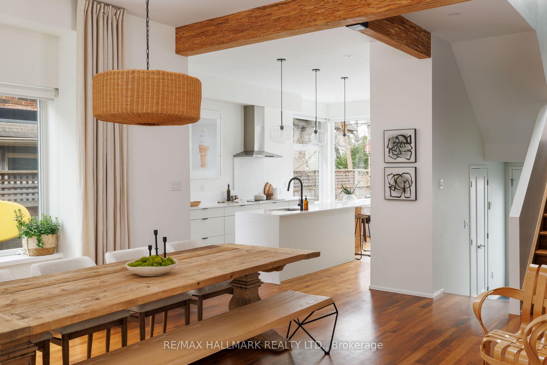 Photo 16 of 18 Bingham Avenue, Toronto, The Beaches — HOMEH