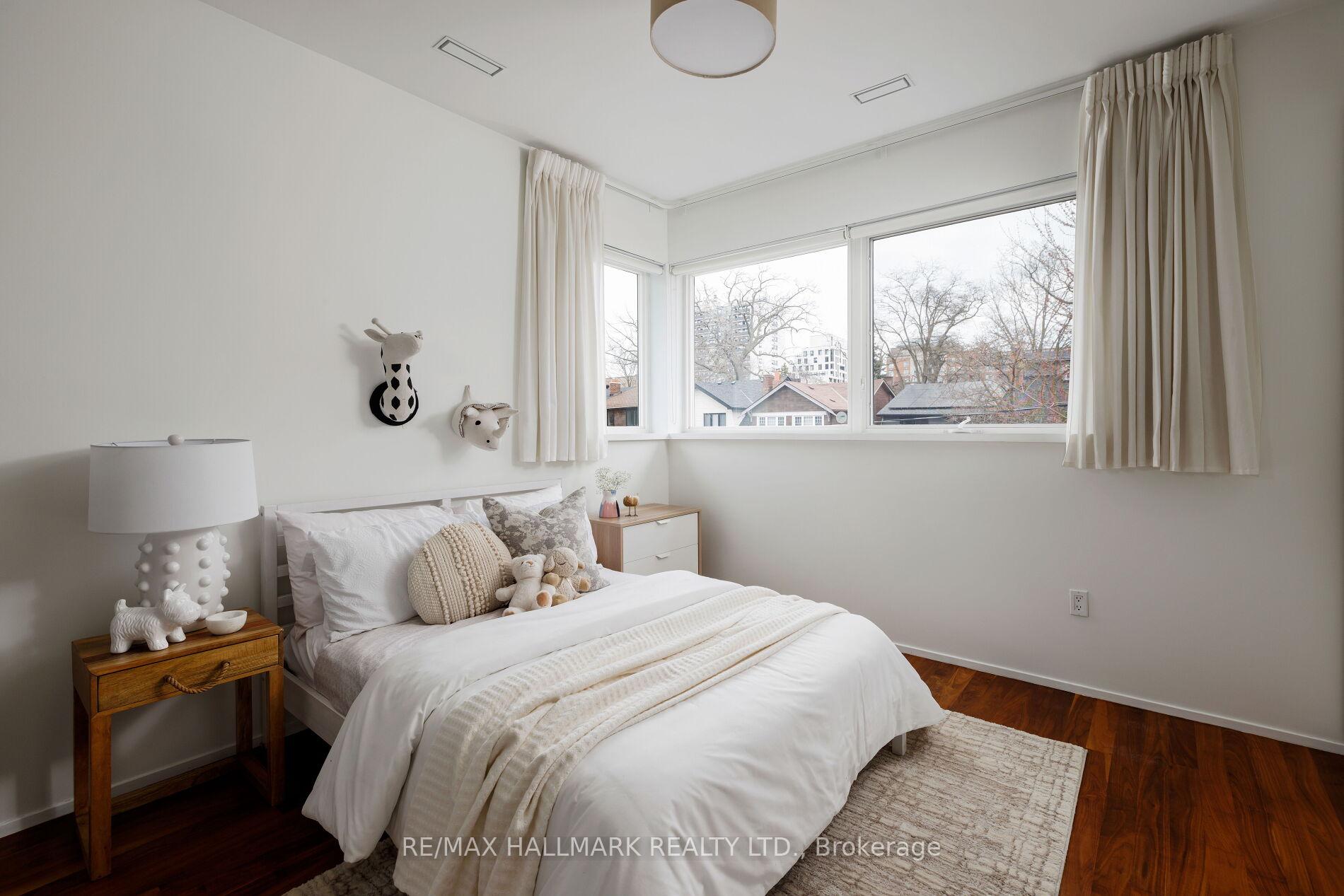 Photo 35 of 18 Bingham Avenue, Toronto, The Beaches — HOMEH