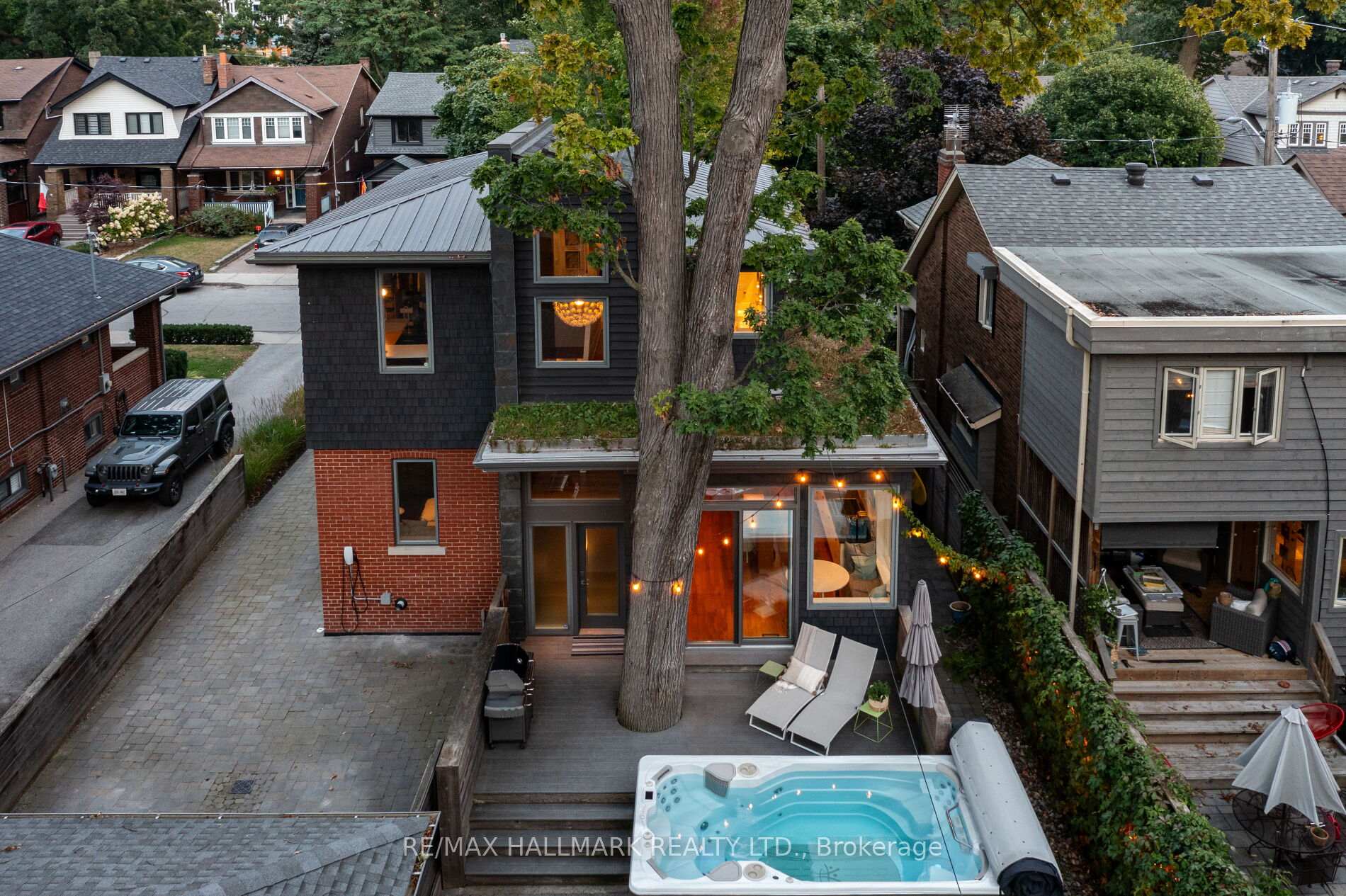 Photo 41 of 18 Bingham Avenue, Toronto, The Beaches — HOMEH