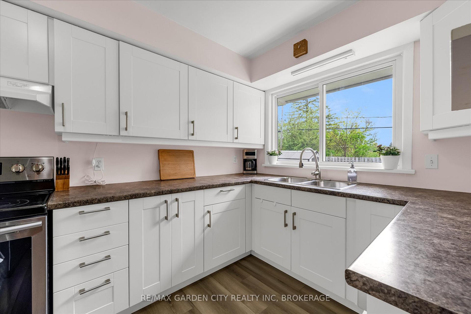 Photo 11 of 58 Diffin Drive, Welland, Prince Charles — HOMEH