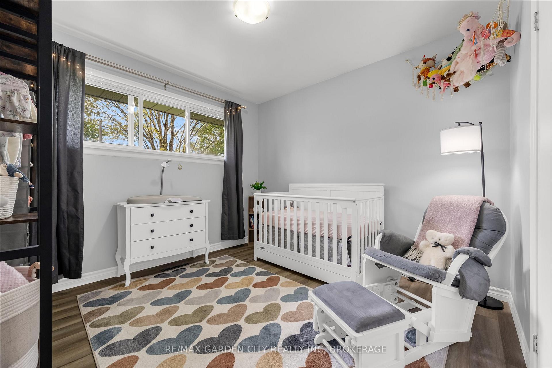 Photo 18 of 58 Diffin Drive, Welland, Prince Charles — HOMEH