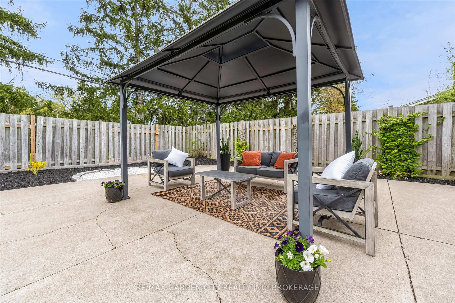 Photo 22 of 58 Diffin Drive, Welland, Prince Charles — HOMEH