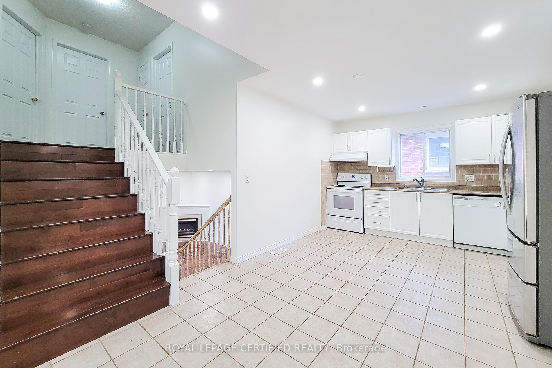 Photo 26 of 482 Berkindale Drive N, Hamilton, Riverdale — HOMEH