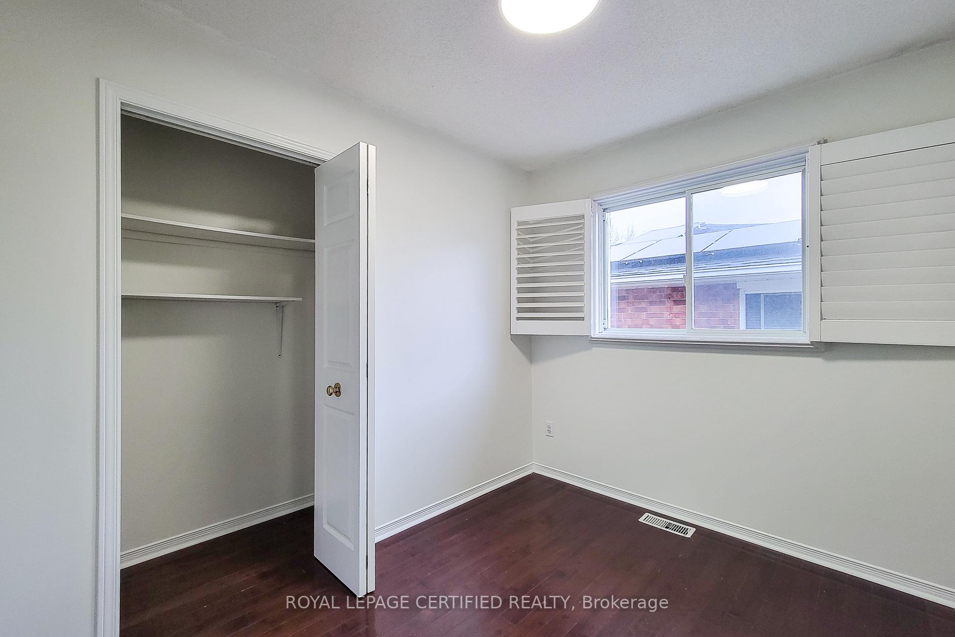 Photo 35 of 482 Berkindale Drive N, Hamilton, Riverdale — HOMEH