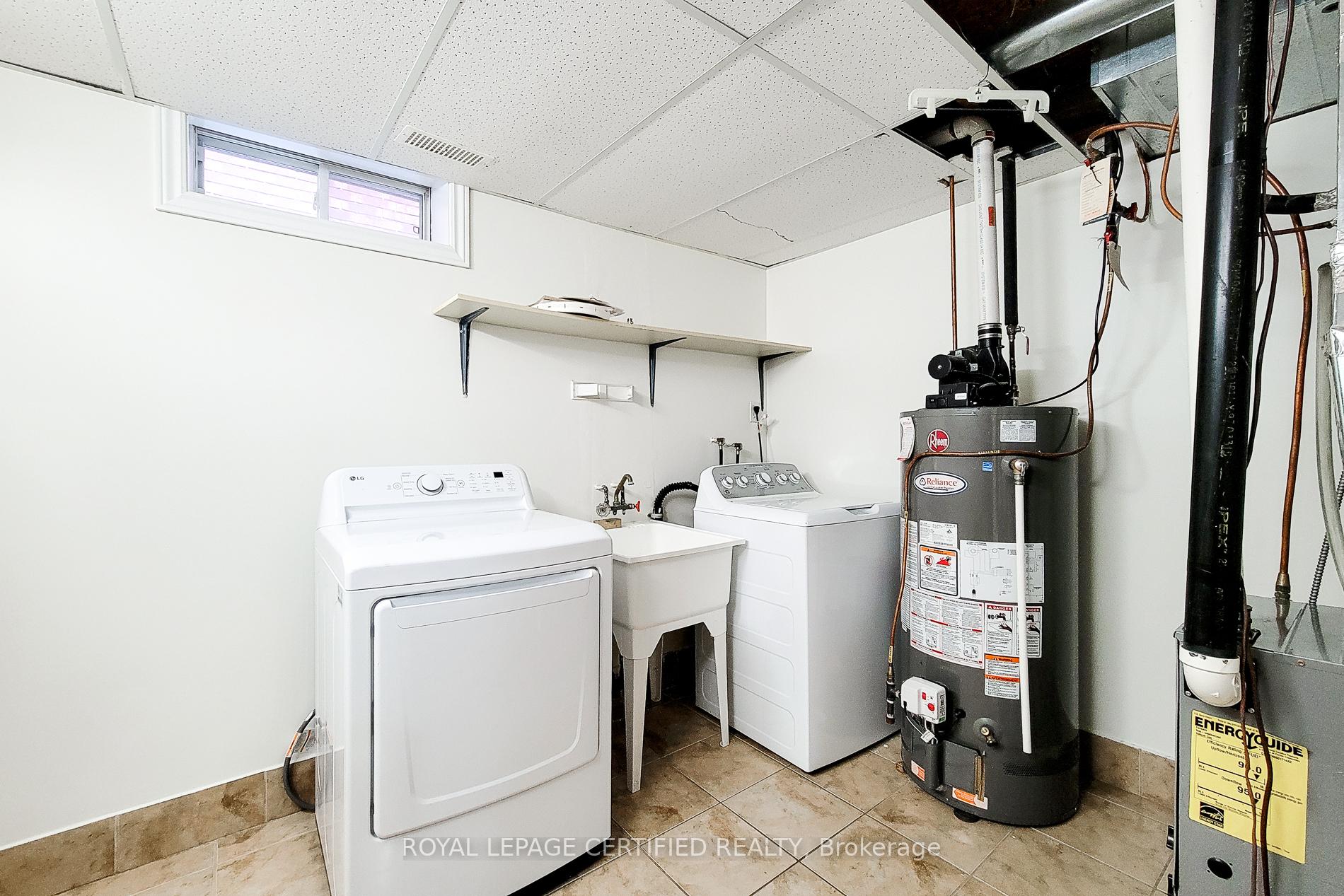 Photo 45 of 482 Berkindale Drive N, Hamilton, Riverdale — HOMEH