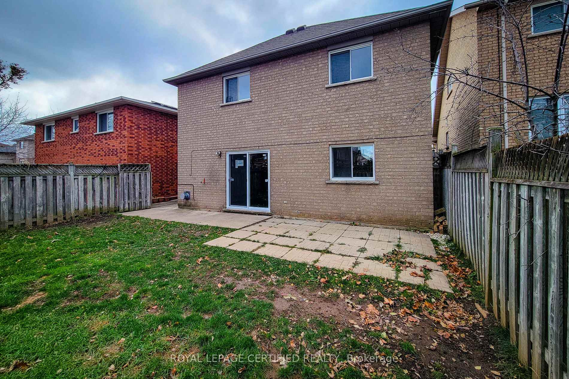 Photo 47 of 482 Berkindale Drive N, Hamilton, Riverdale — HOMEH
