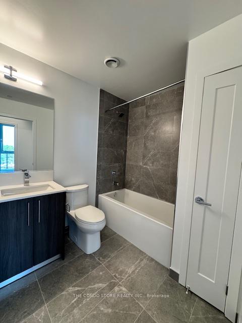 Photo 12 of Unit 805, 8 Manor Road W, Toronto, Yonge-Eglinton — HOMEH