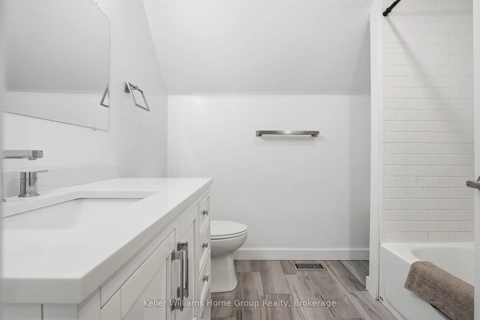 Photo 478 of 475 11th Street, Hanover — HOMEH