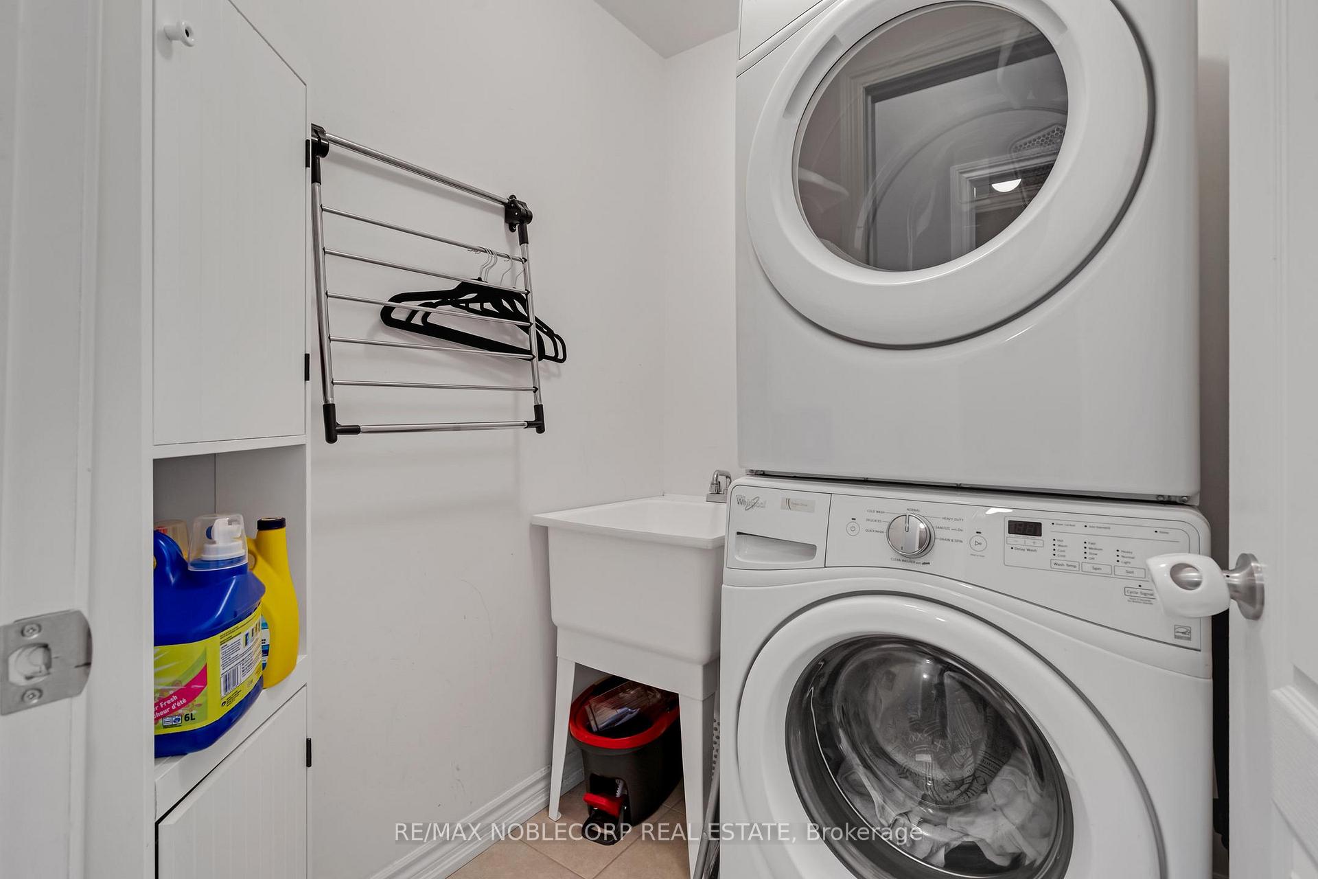 Photo 11 of Unit 45, 10 Porter Avenue W, Vaughan, West Woodbridge — HOMEH