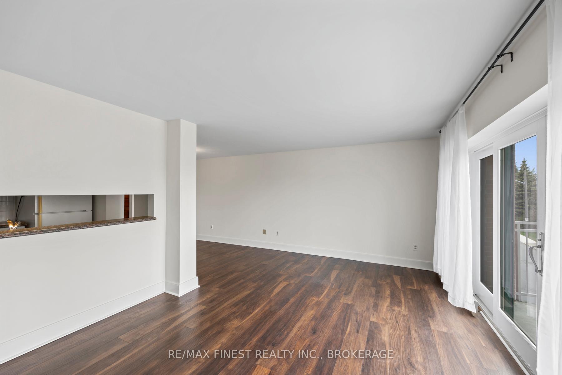 Photo 13 of Unit 303, 2 Bay Street, Kingston, East of Sir John A. Blvd — HOMEH