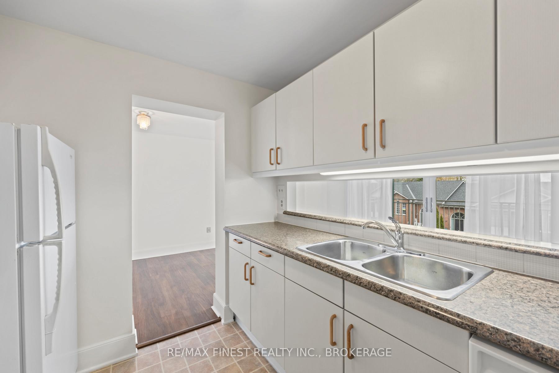 Photo 26 of Unit 303, 2 Bay Street, Kingston, East of Sir John A. Blvd — HOMEH