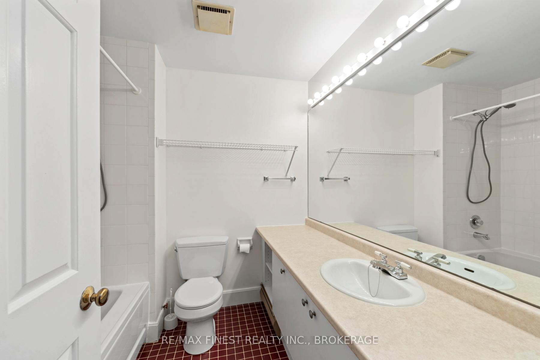 Photo 24 of Unit 303, 2 Bay Street, Kingston, East of Sir John A. Blvd — HOMEH