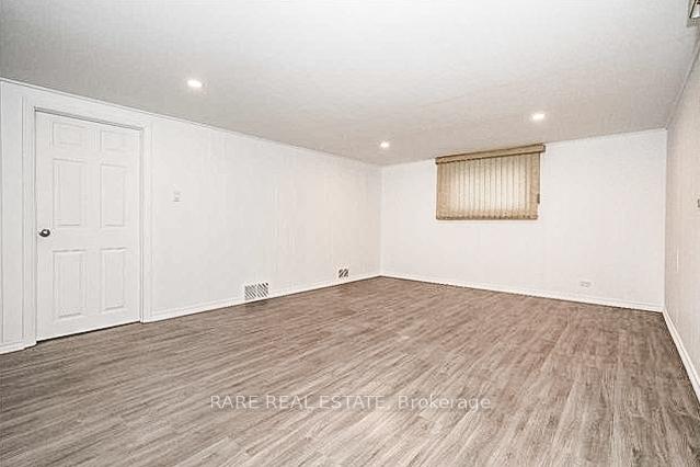 Photo 7 of 698 West 5th Street W, Hamilton, Yeoville — HOMEH