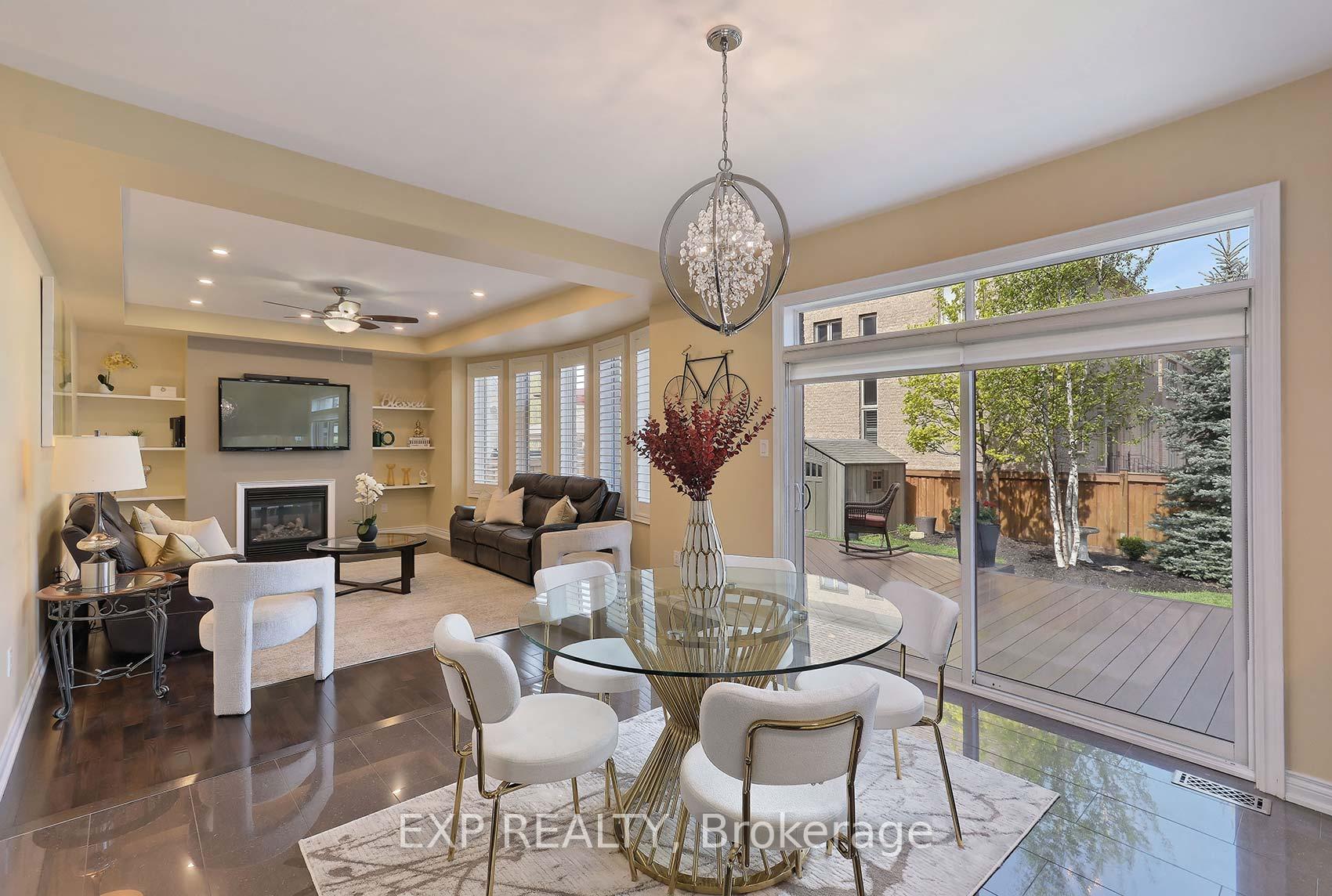 Photo 9 of 16 Chilliwack Grove, Brampton, Credit Valley — HOMEH