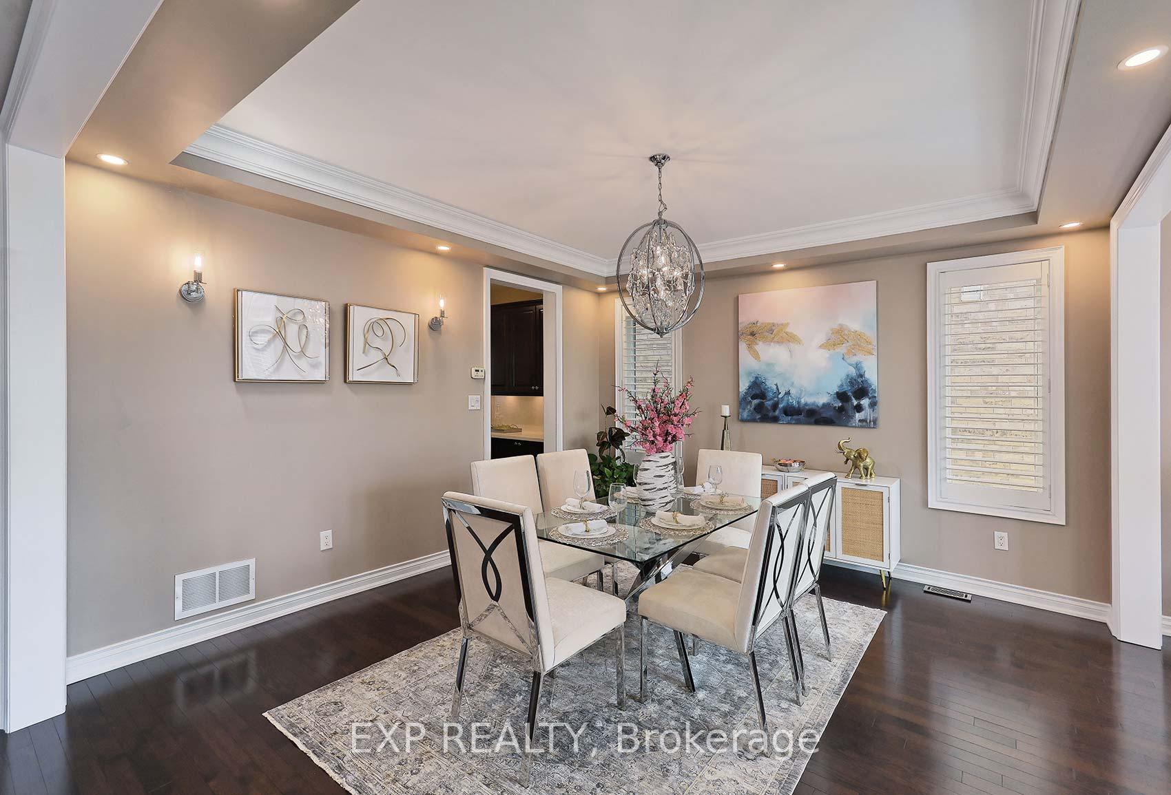 Photo 14 of 16 Chilliwack Grove, Brampton, Credit Valley — HOMEH