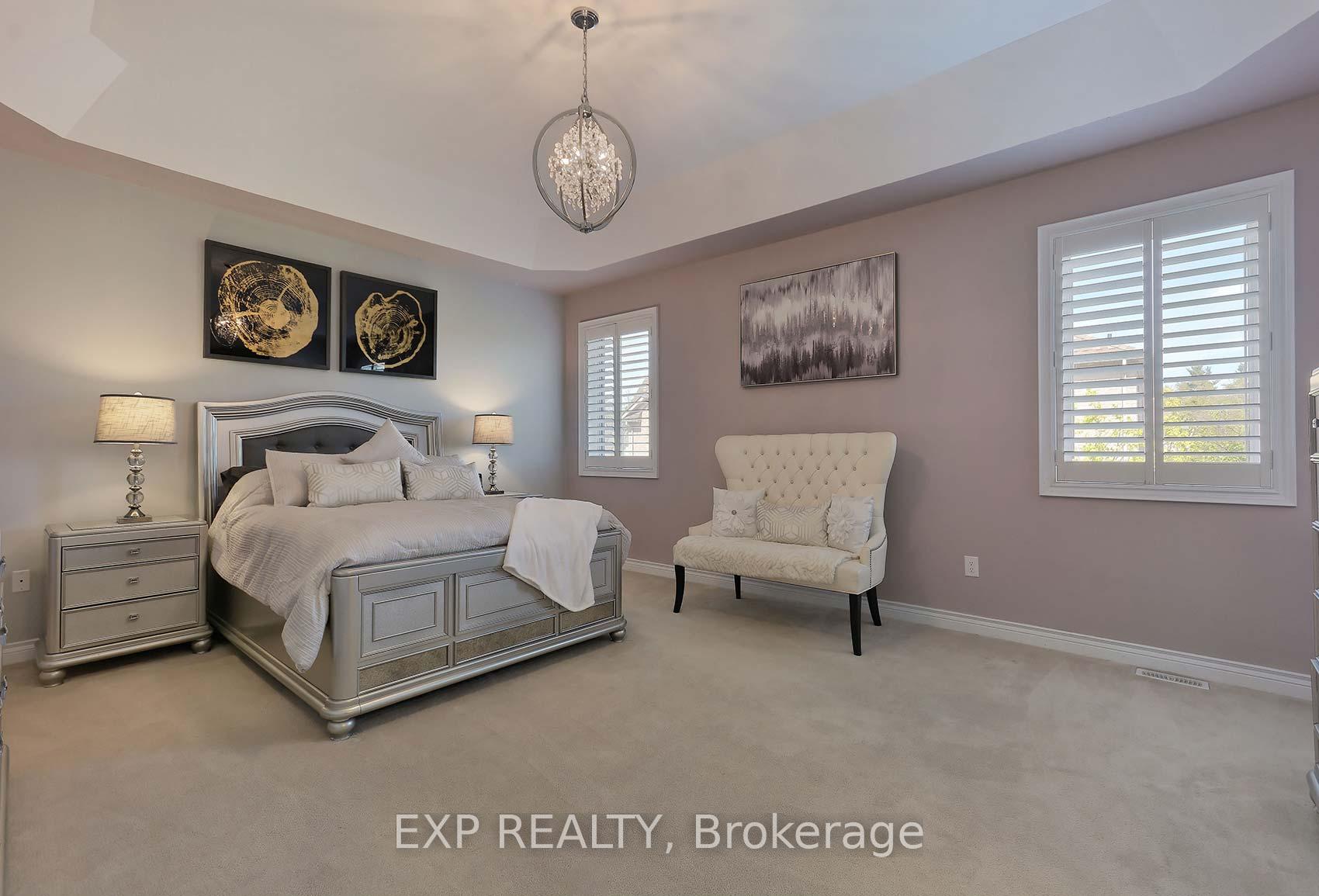 Photo 23 of 16 Chilliwack Grove, Brampton, Credit Valley — HOMEH