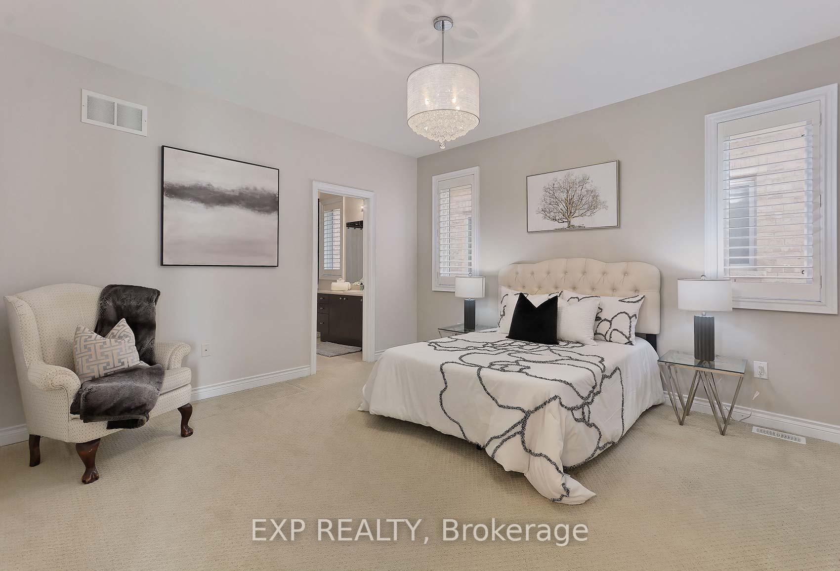 Photo 26 of 16 Chilliwack Grove, Brampton, Credit Valley — HOMEH