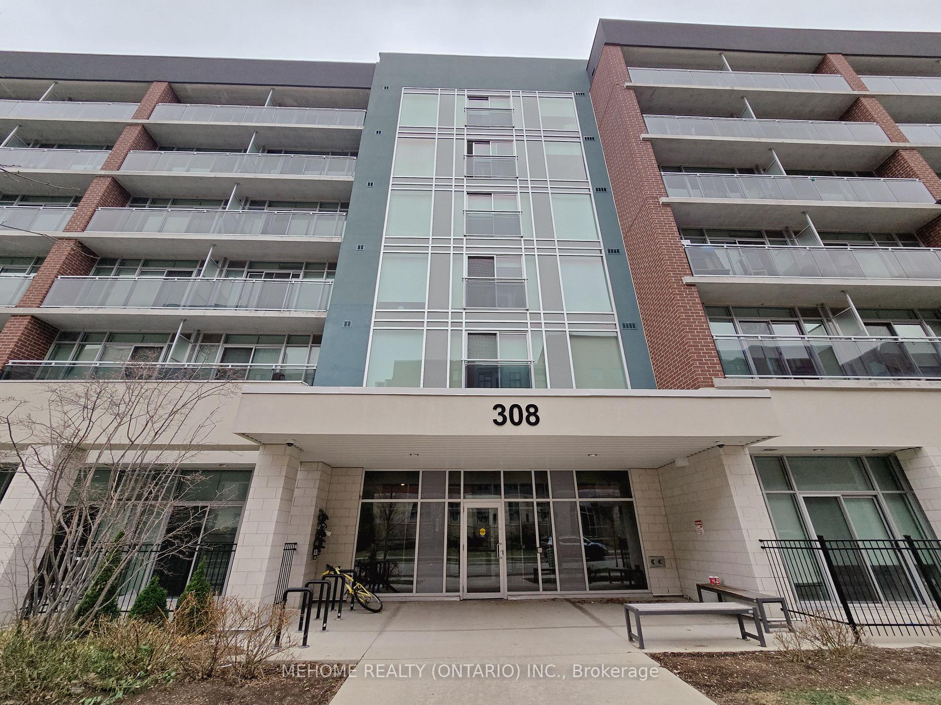 Front of Unit 416, 308 Lester Street
