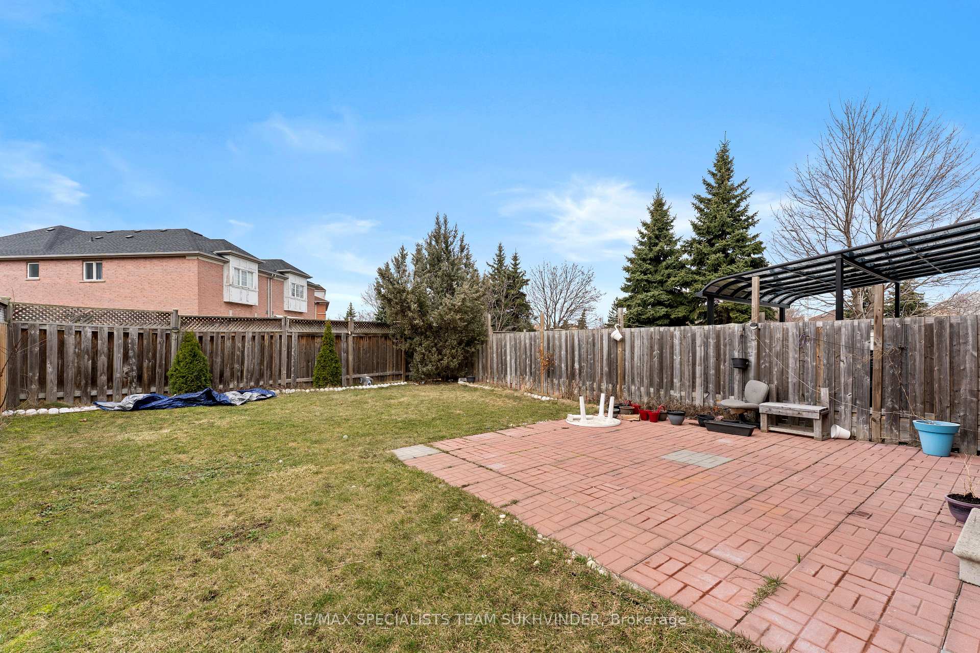 Photo 38 of 26 Seed Court, Brampton, Fletcher's Creek Village — HOMEH