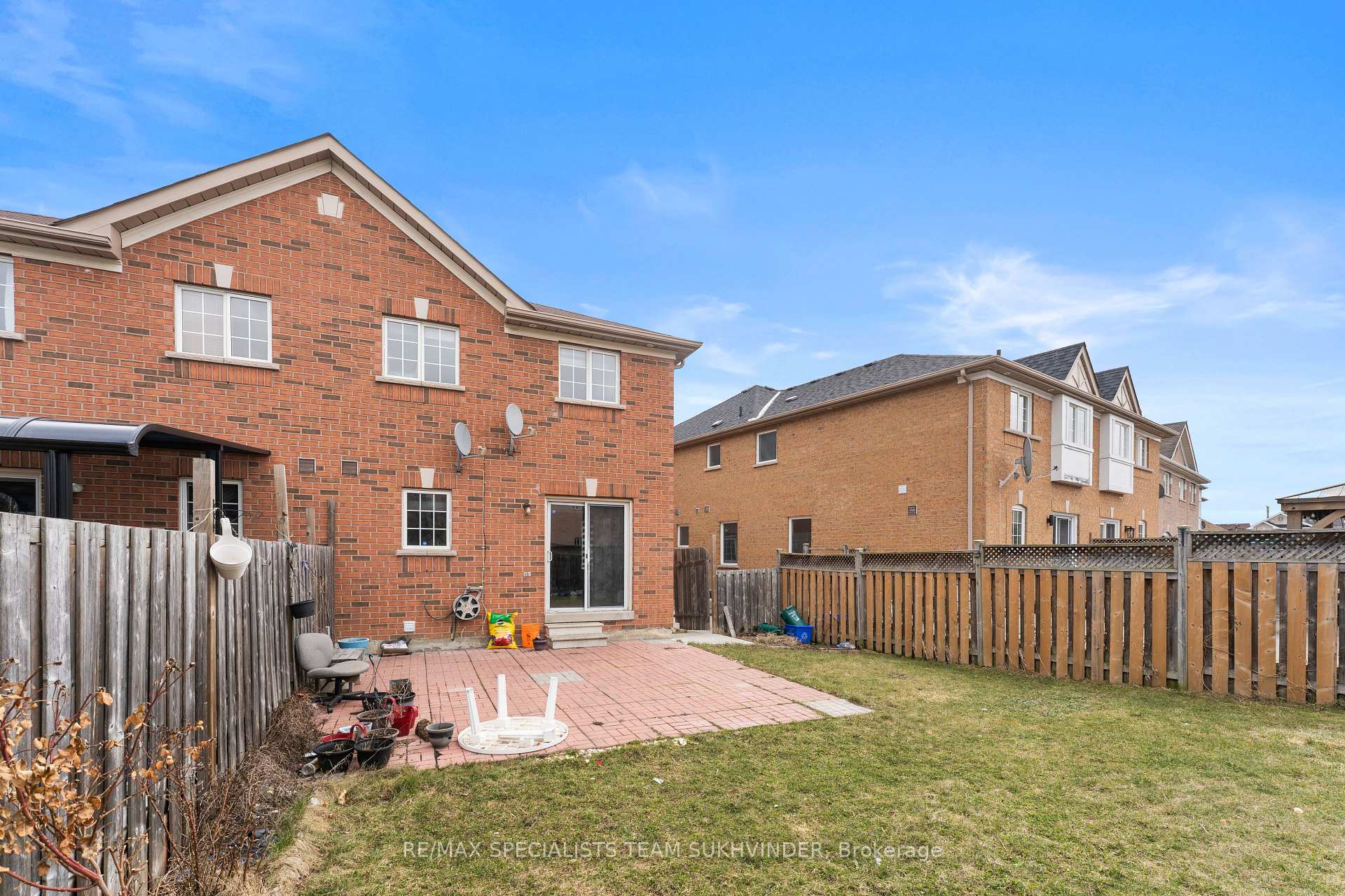 Photo 39 of 26 Seed Court, Brampton, Fletcher's Creek Village — HOMEH
