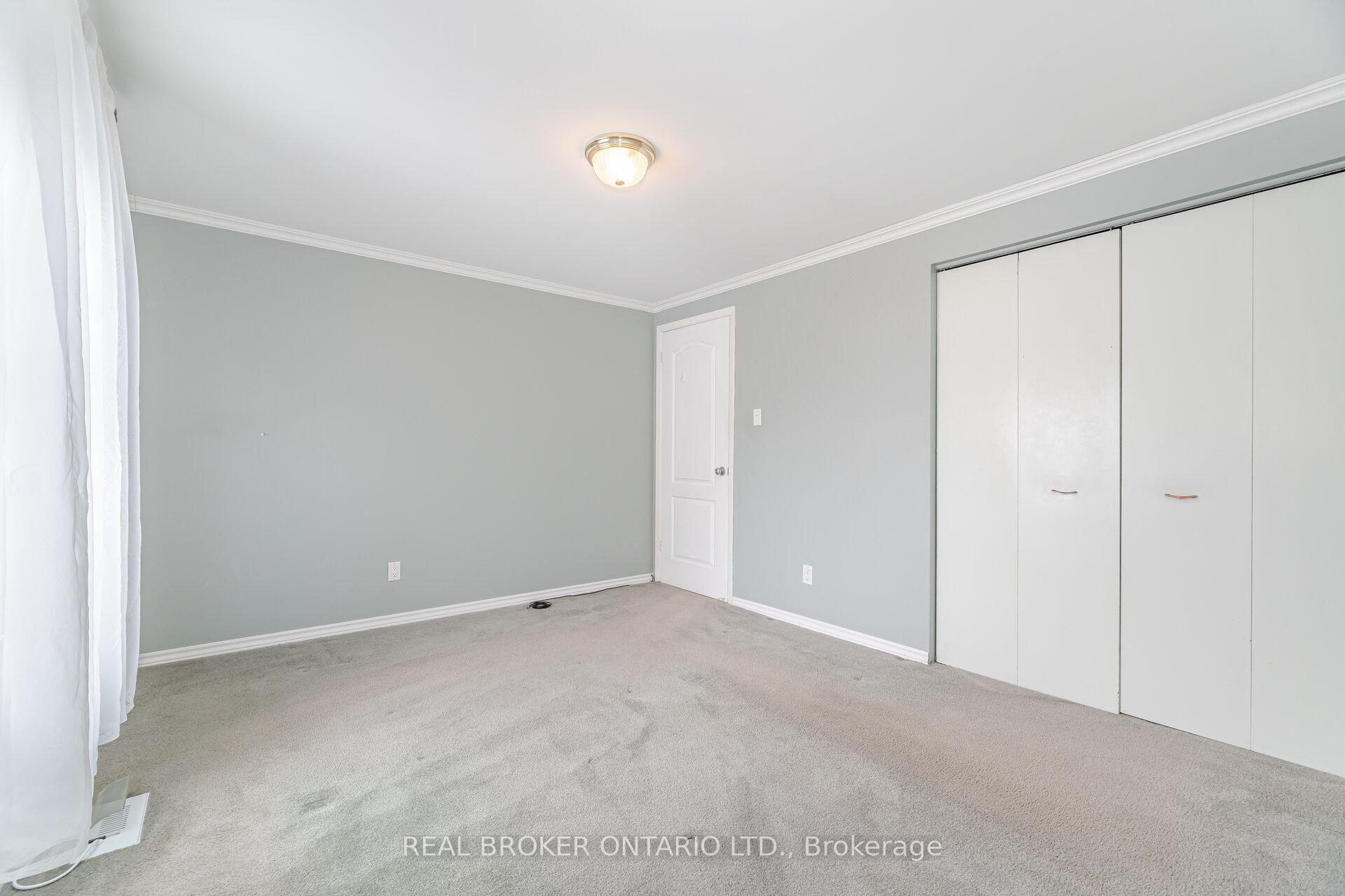 Photo 18 of 28 Parkview Place, Brampton, Brampton East — HOMEH