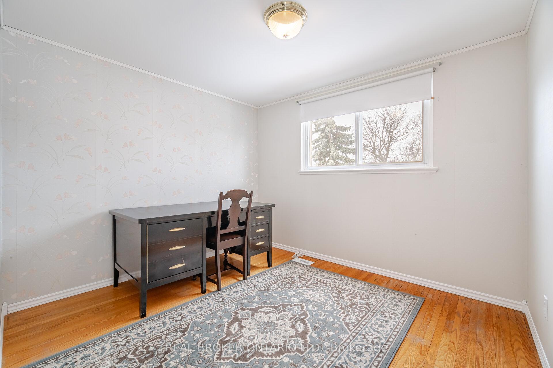 Photo 27 of 28 Parkview Place, Brampton, Brampton East — HOMEH