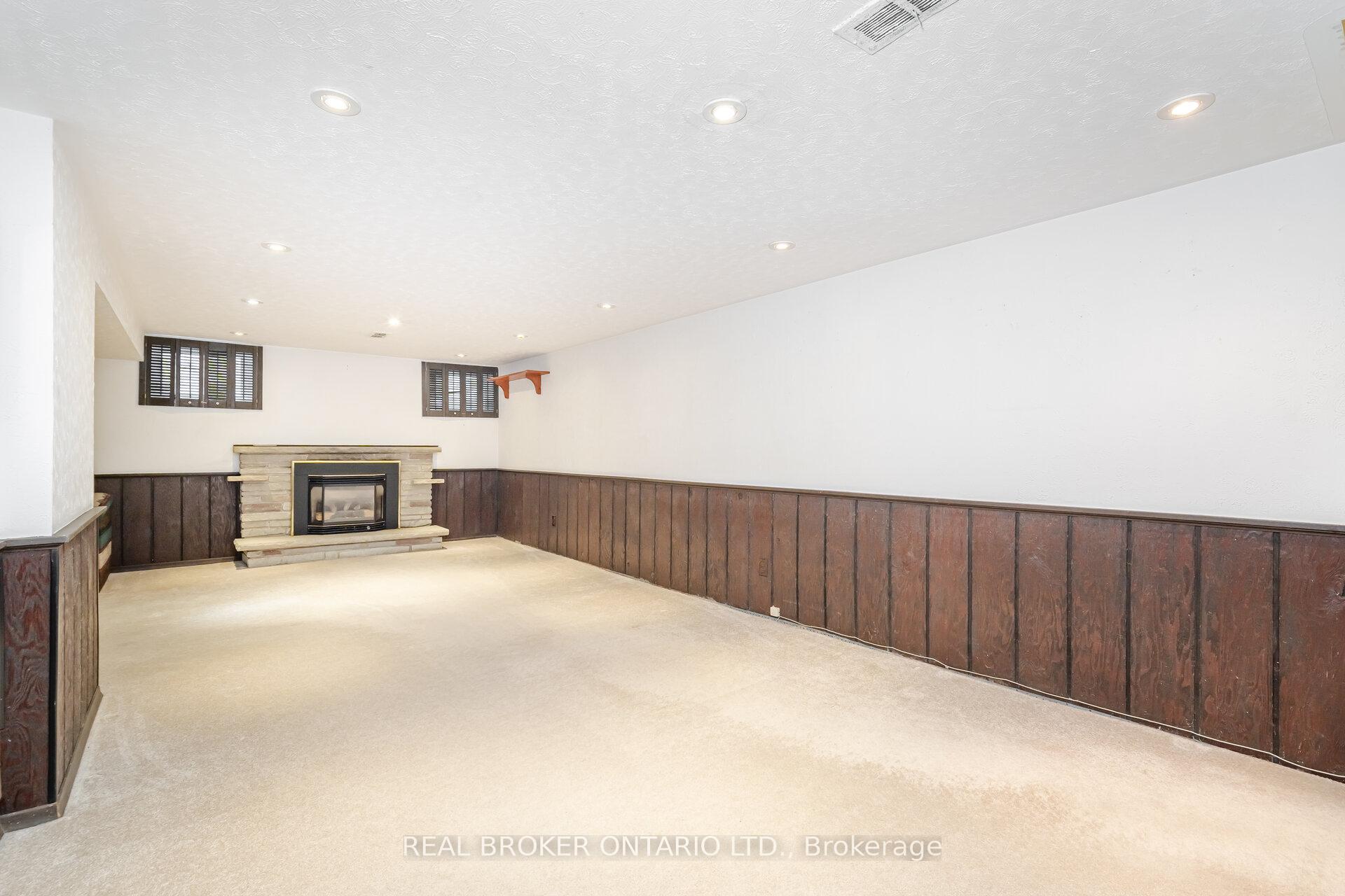Photo 29 of 28 Parkview Place, Brampton, Brampton East — HOMEH