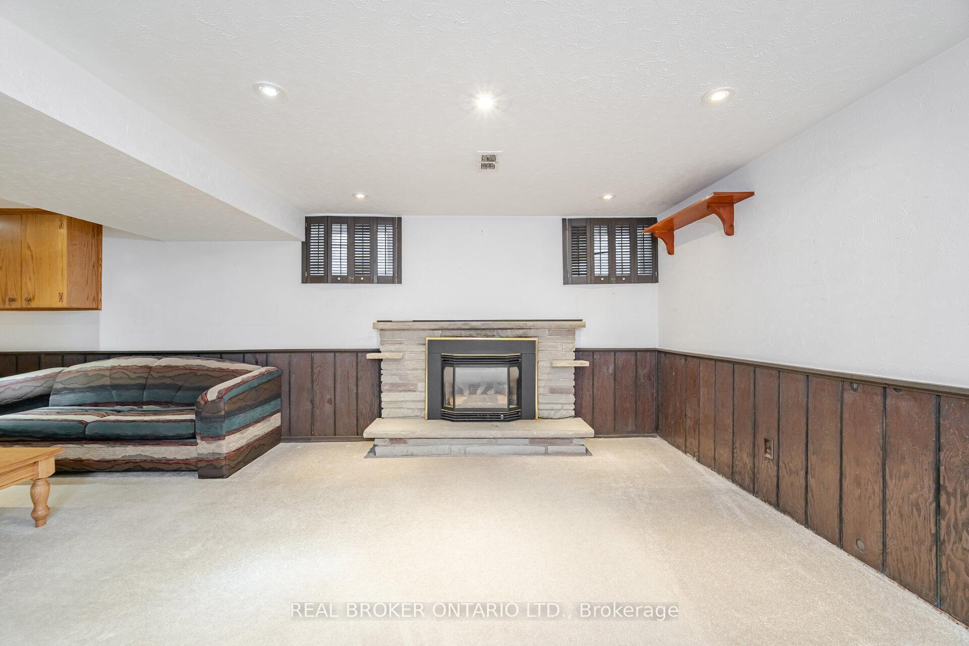 Photo 31 of 28 Parkview Place, Brampton, Brampton East — HOMEH