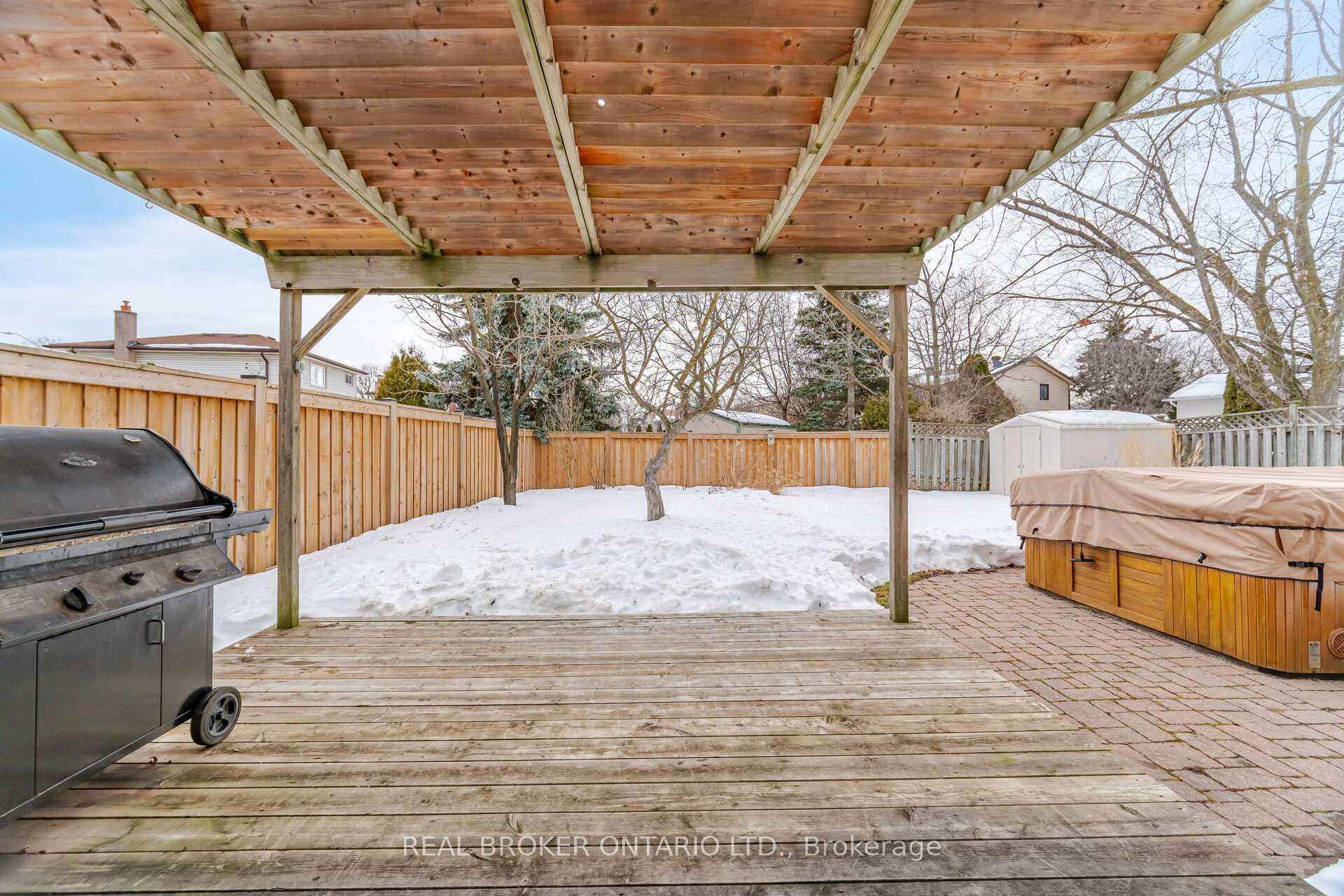 Photo 32 of 28 Parkview Place, Brampton, Brampton East — HOMEH