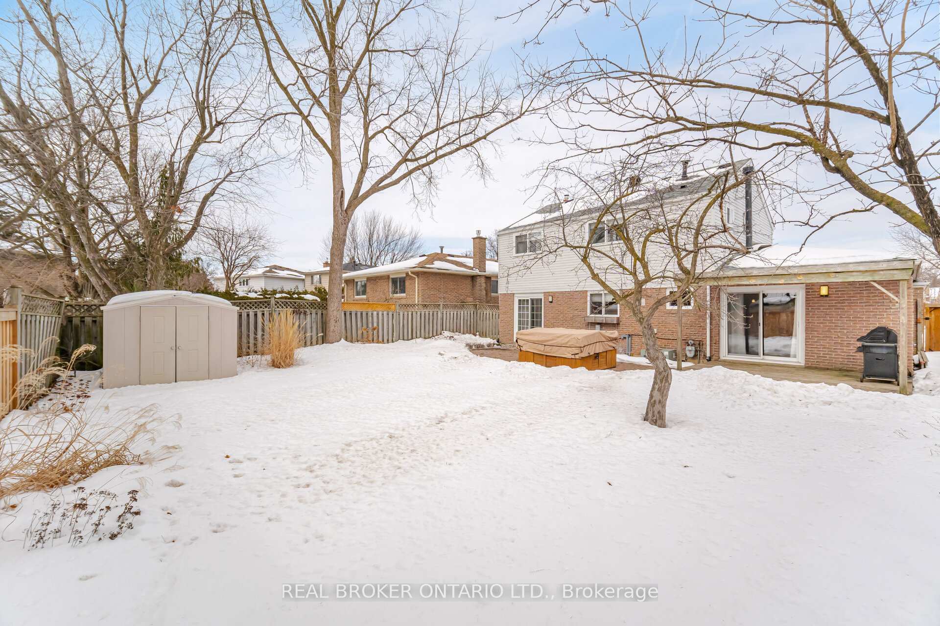 Photo 40 of 28 Parkview Place, Brampton, Brampton East — HOMEH