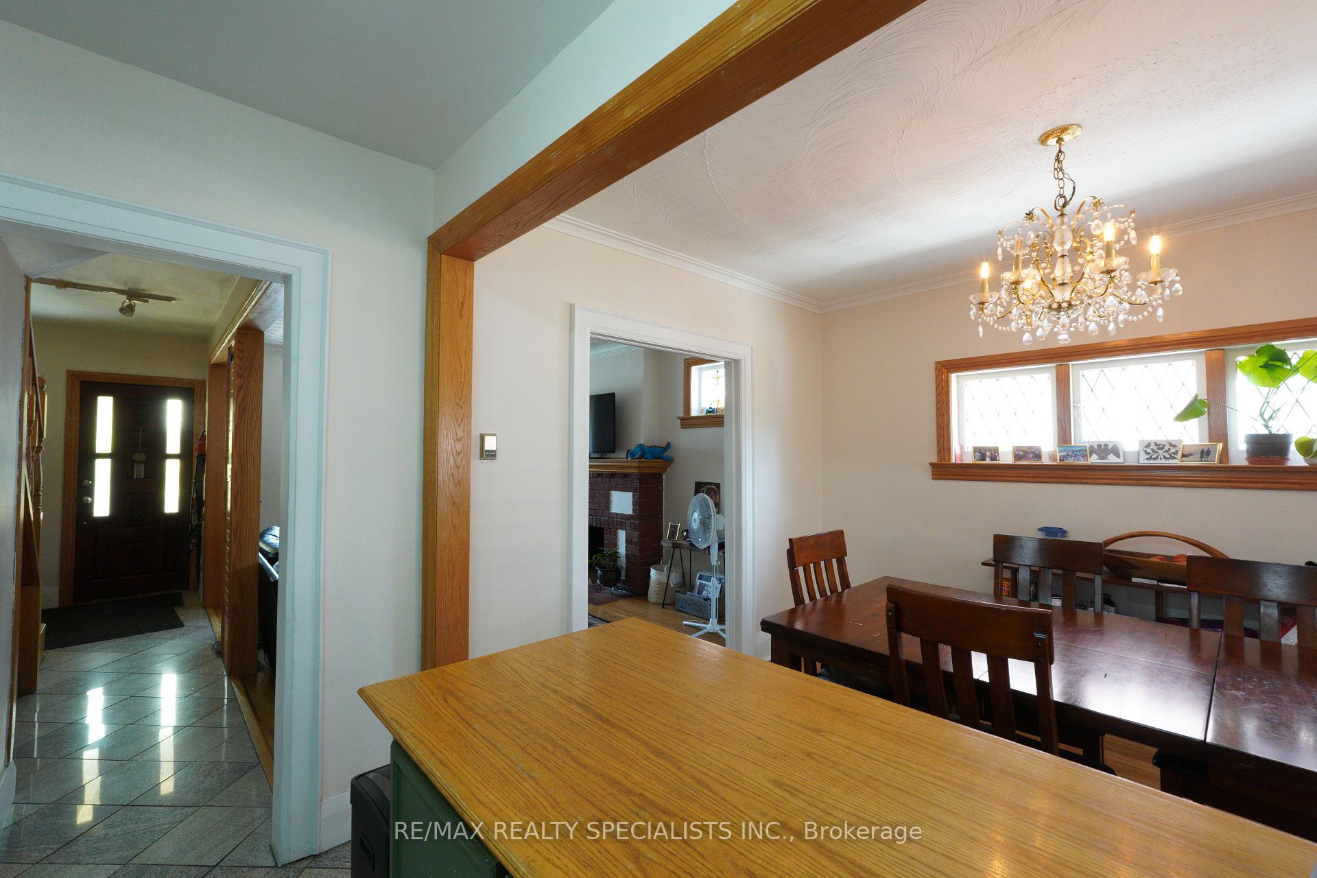 Photo 22 of 201 Oakwood Avenue, Toronto, Oakwood Village — HOMEH