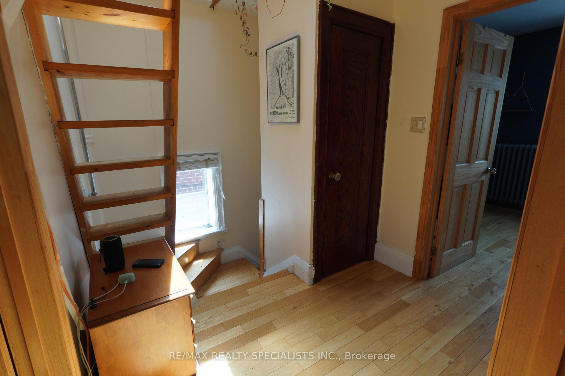 Photo 10 of 201 Oakwood Avenue, Toronto, Oakwood Village — HOMEH