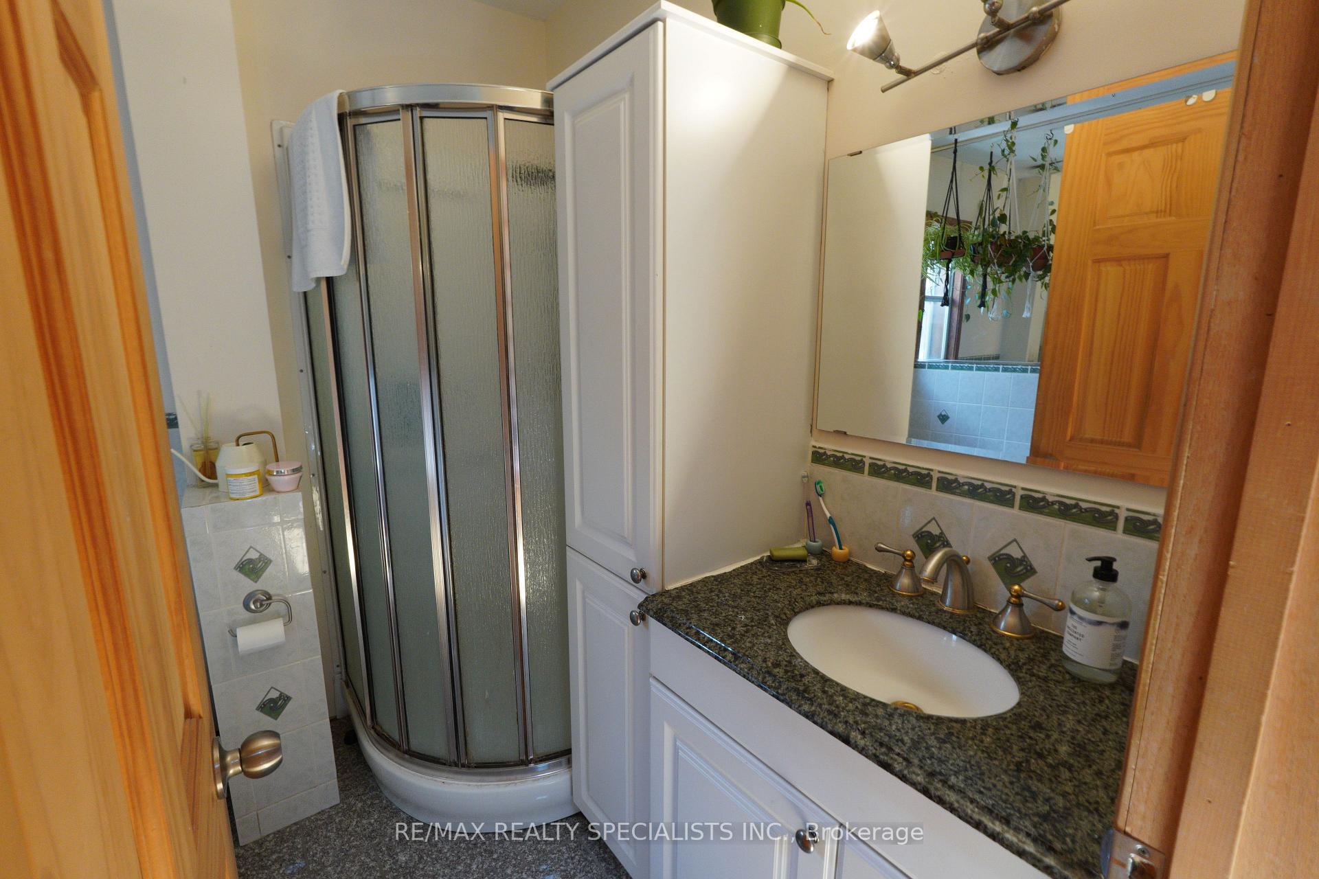 Photo 11 of 201 Oakwood Avenue, Toronto, Oakwood Village — HOMEH