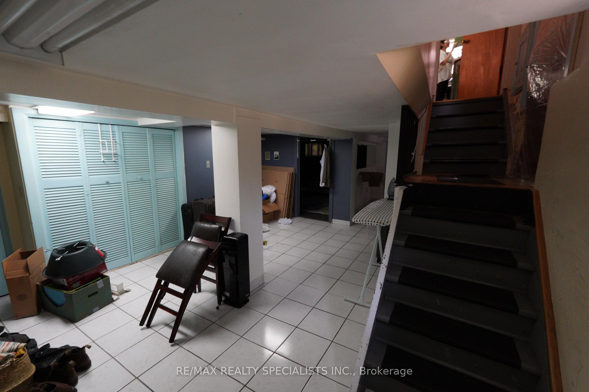 Photo 17 of 201 Oakwood Avenue, Toronto, Oakwood Village — HOMEH