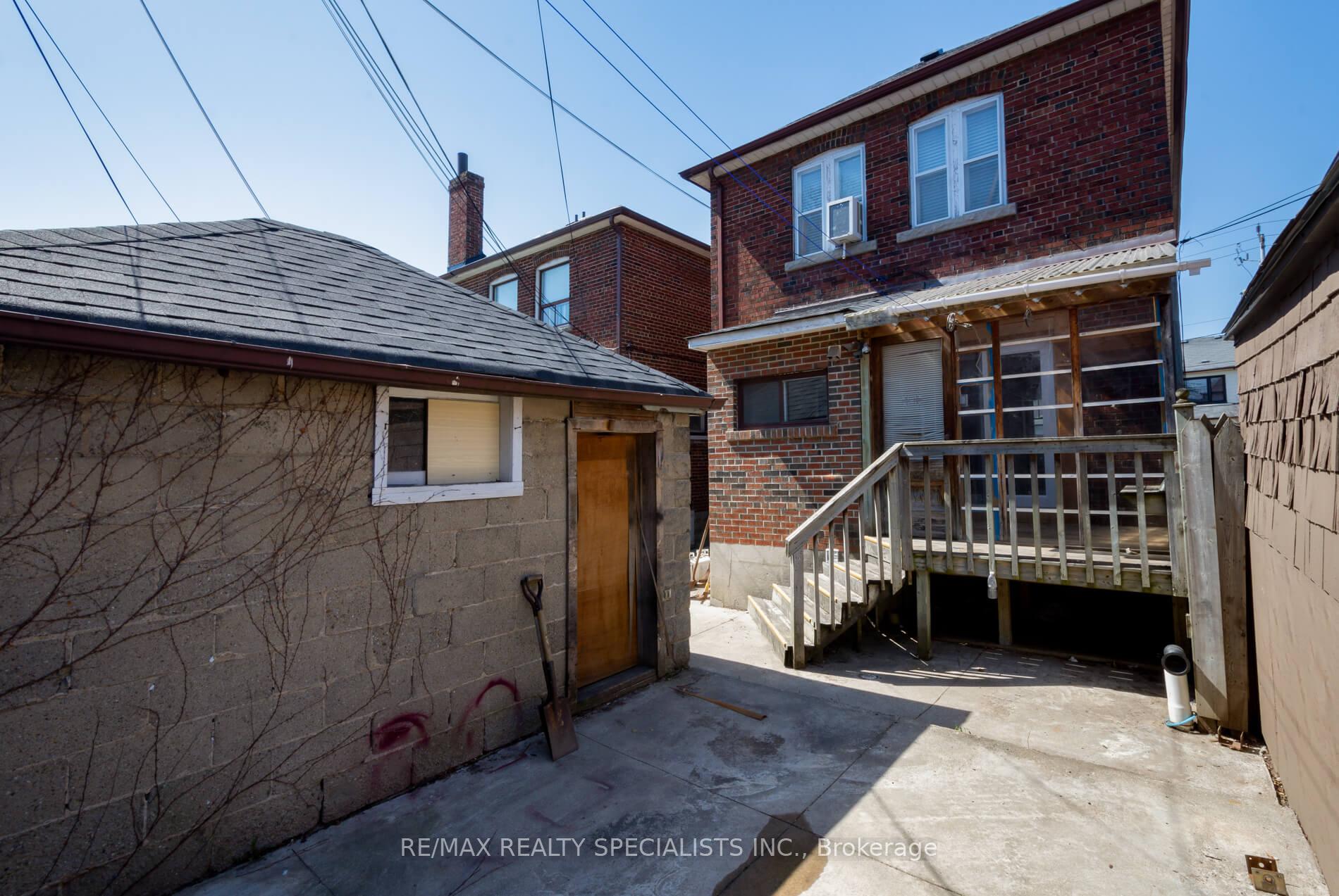Photo 7 of 201 Oakwood Avenue, Toronto, Oakwood Village — HOMEH