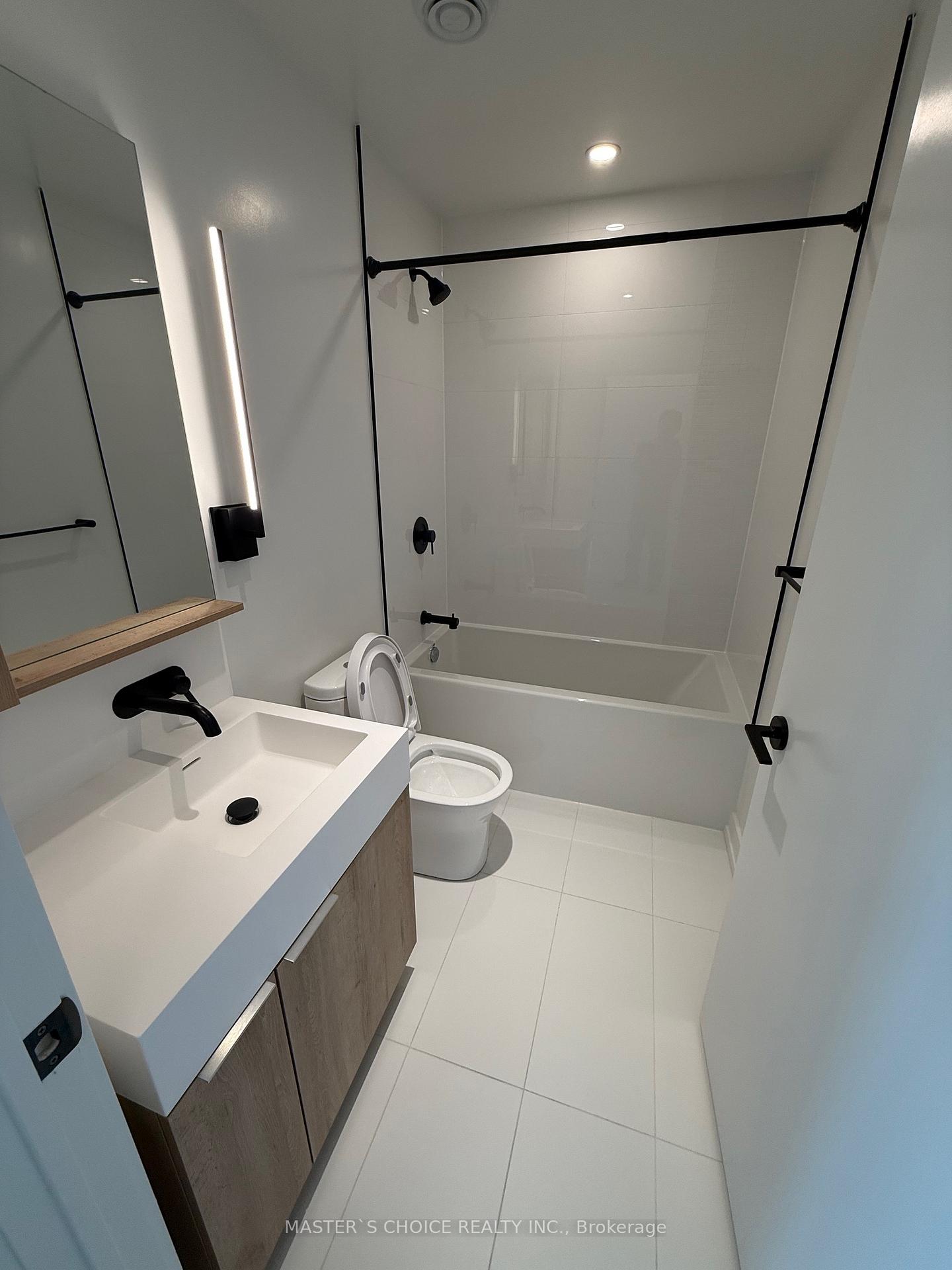Photo 11 of Unit 2801, 127 Broadway Avenue, Toronto, Mount Pleasant West — HOMEH