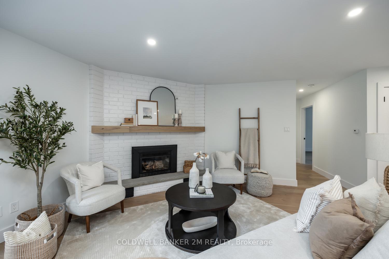 Photo 10 of 619 Alma Street, Scugog, Port Perry — HOMEH